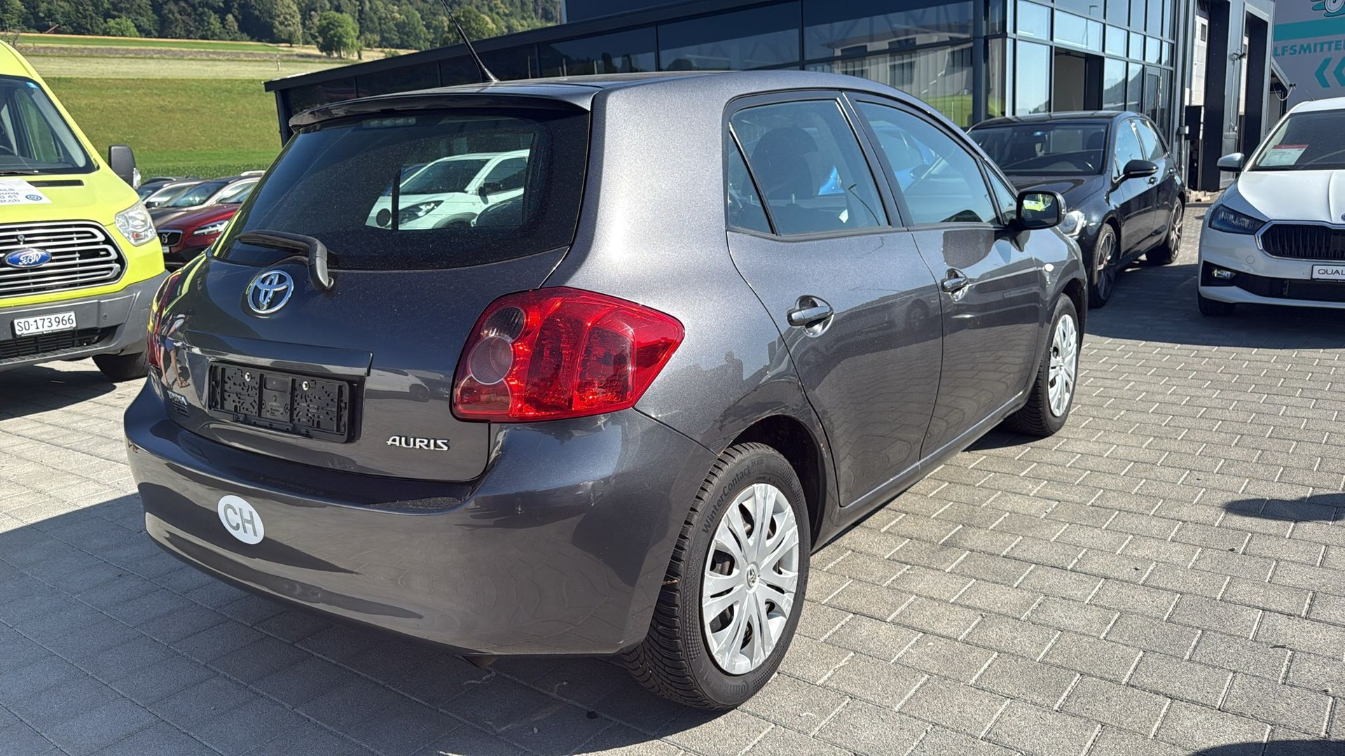 TOYOTA Auris 1.6 Style-image-11