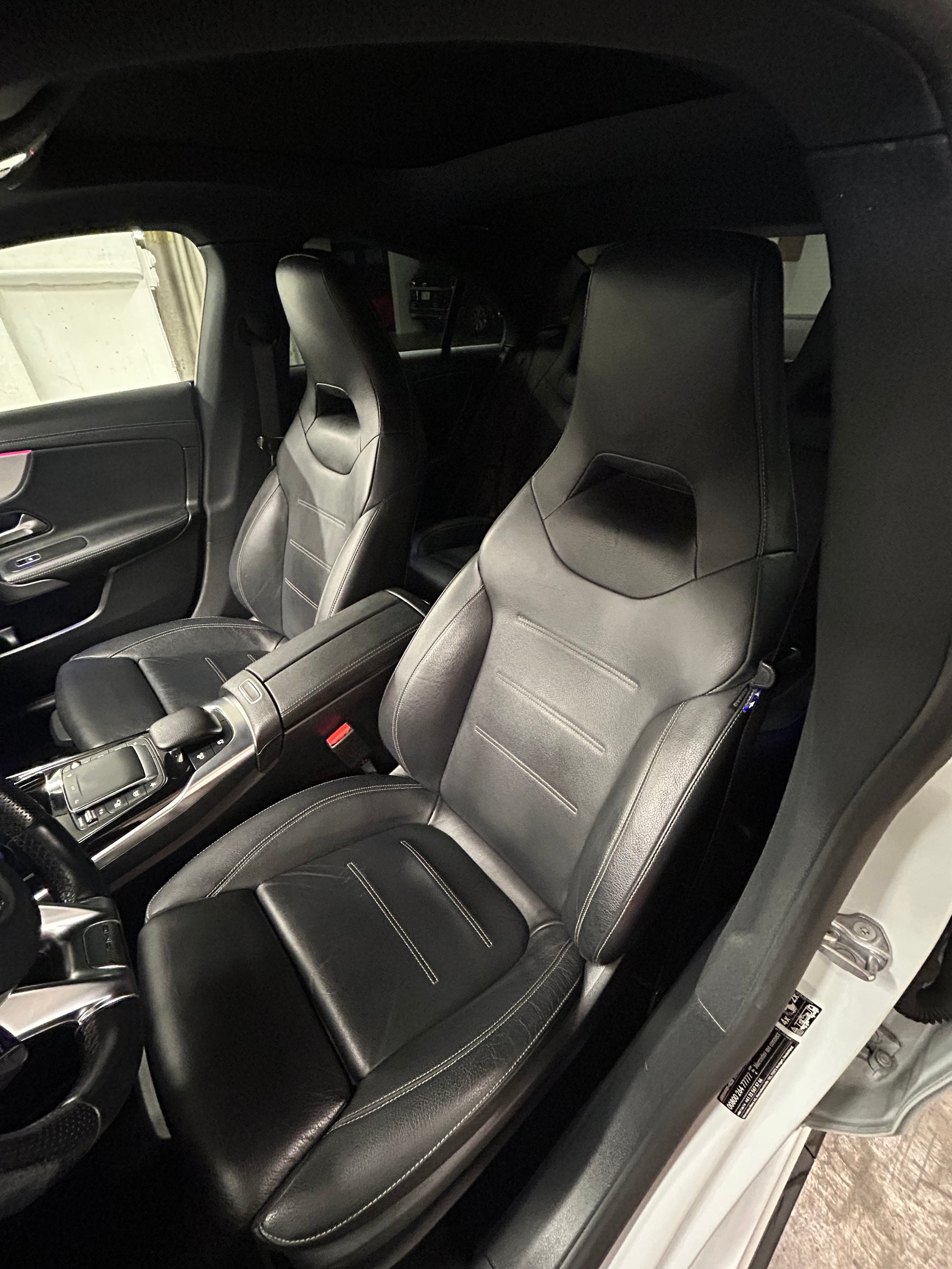 MERCEDES-BENZ CLA 35 AMG 4matic-image-2