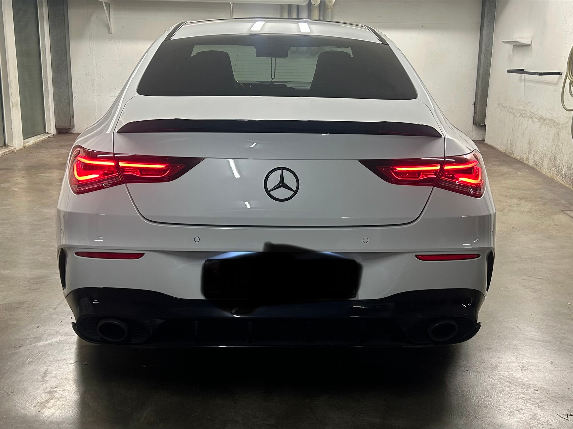 MERCEDES-BENZ CLA 35 AMG 4matic-image-5