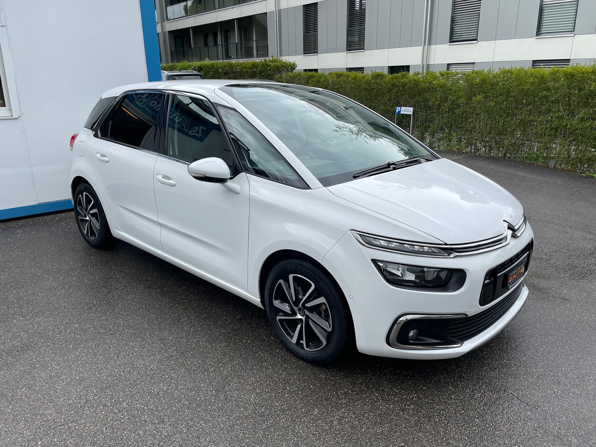 CITROEN C4 Spacetourer 1.5 BlueHDi Feel EAT8-image-4