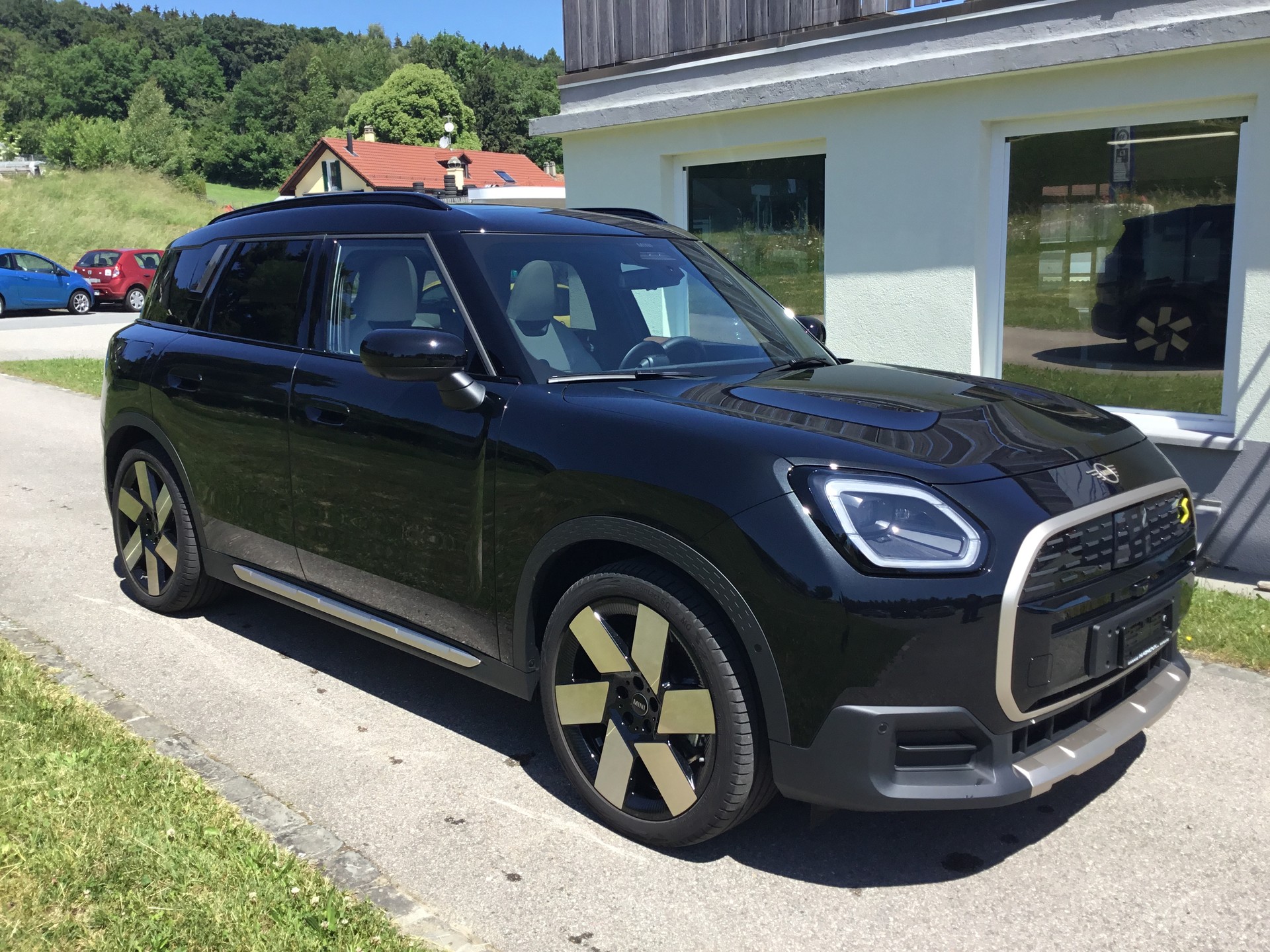 MINI Countryman SE ALL 4-image-1