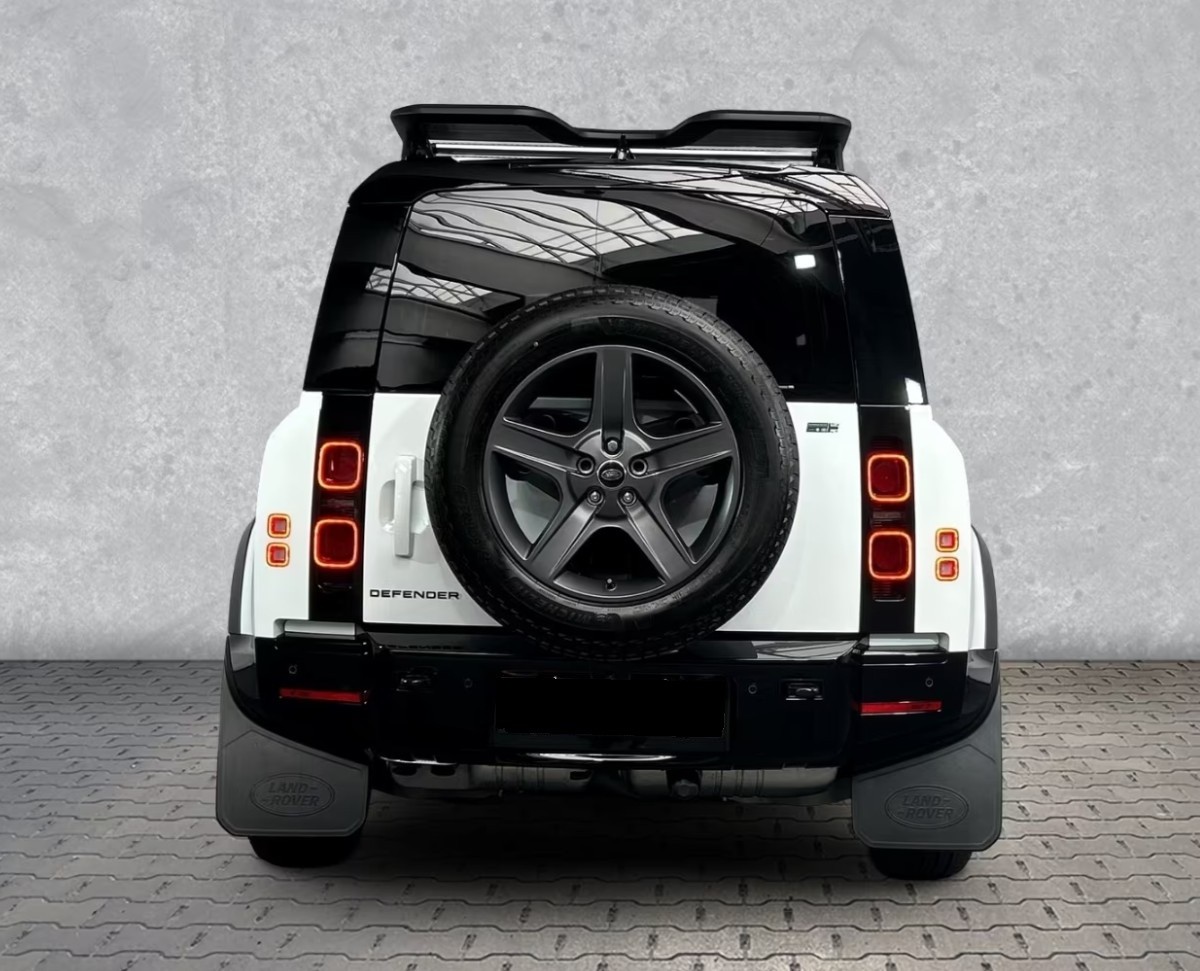 LAND ROVER Defender 90 3.0D I6 250 X-Dynamic SE AT8-image-4