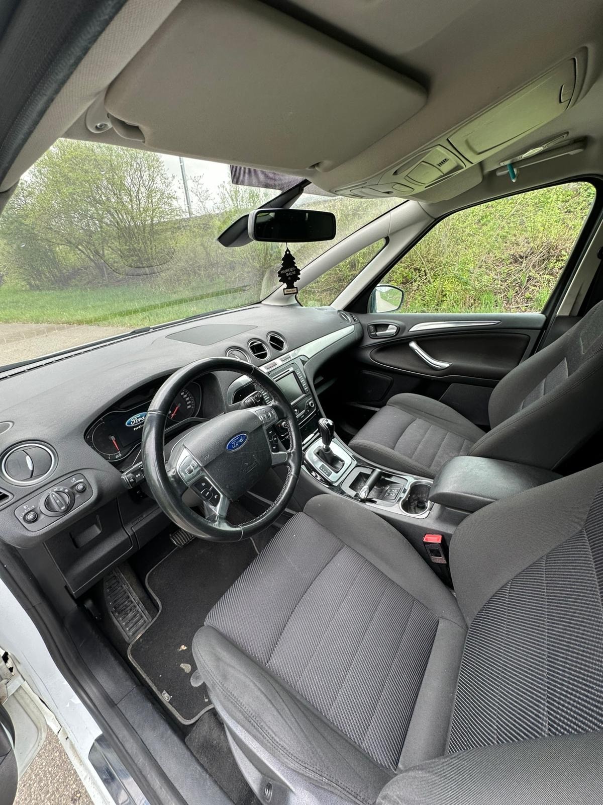 FORD S-Max 2.0 TDCi KNIE-Edition PowerShift-image-11