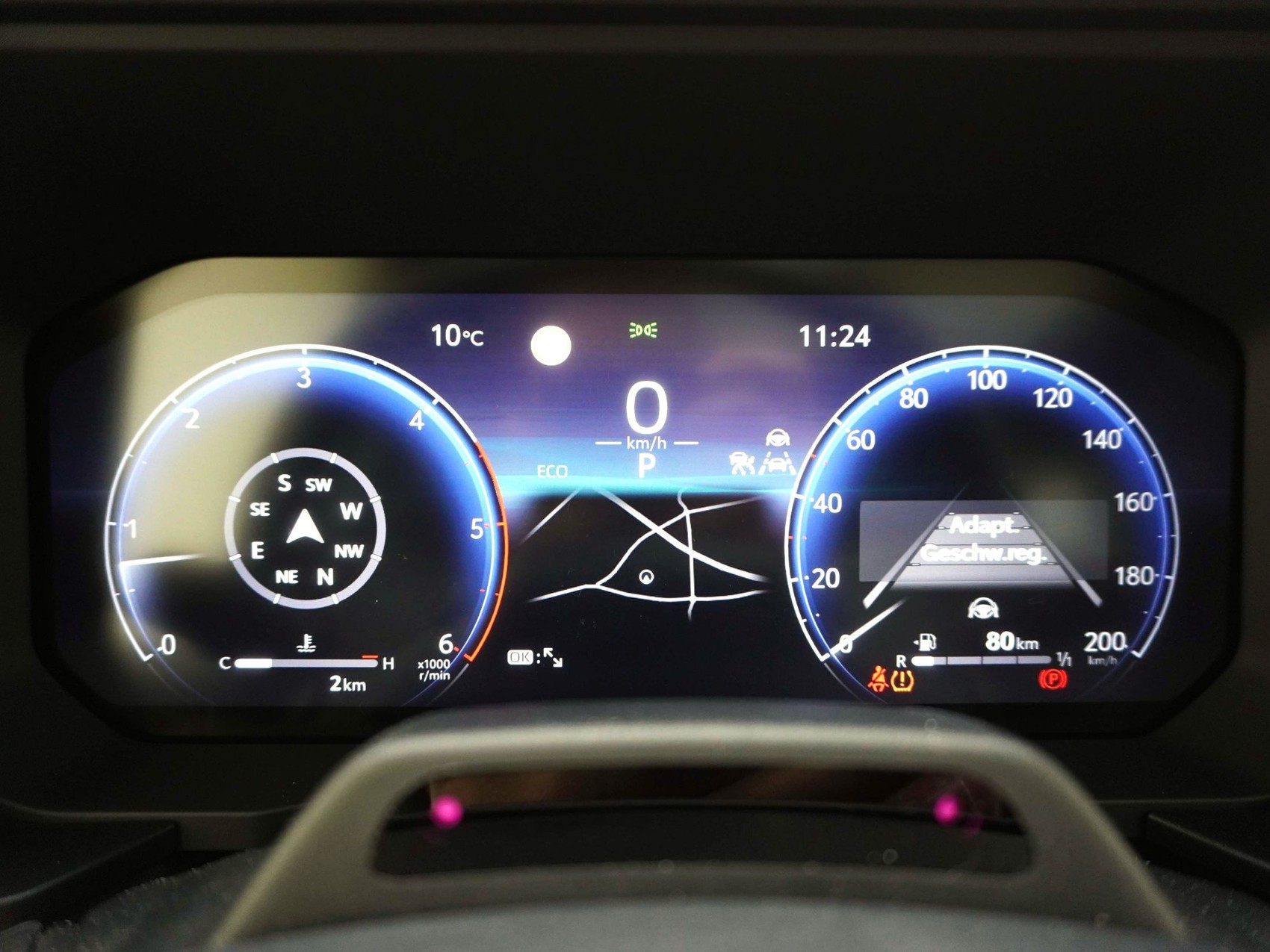 TOYOTA Land Cruiser 2.8 D 48V Invincible-image-11