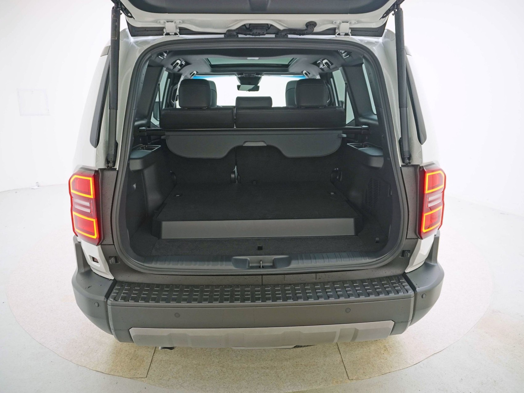 TOYOTA Land Cruiser 2.8 D 48V Invincible-image-26
