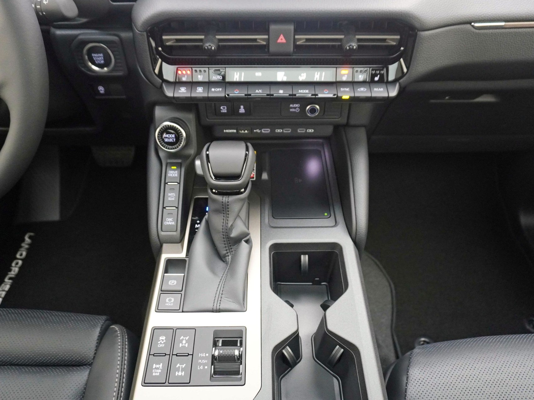 TOYOTA Land Cruiser 2.8 D 48V Invincible-image-17