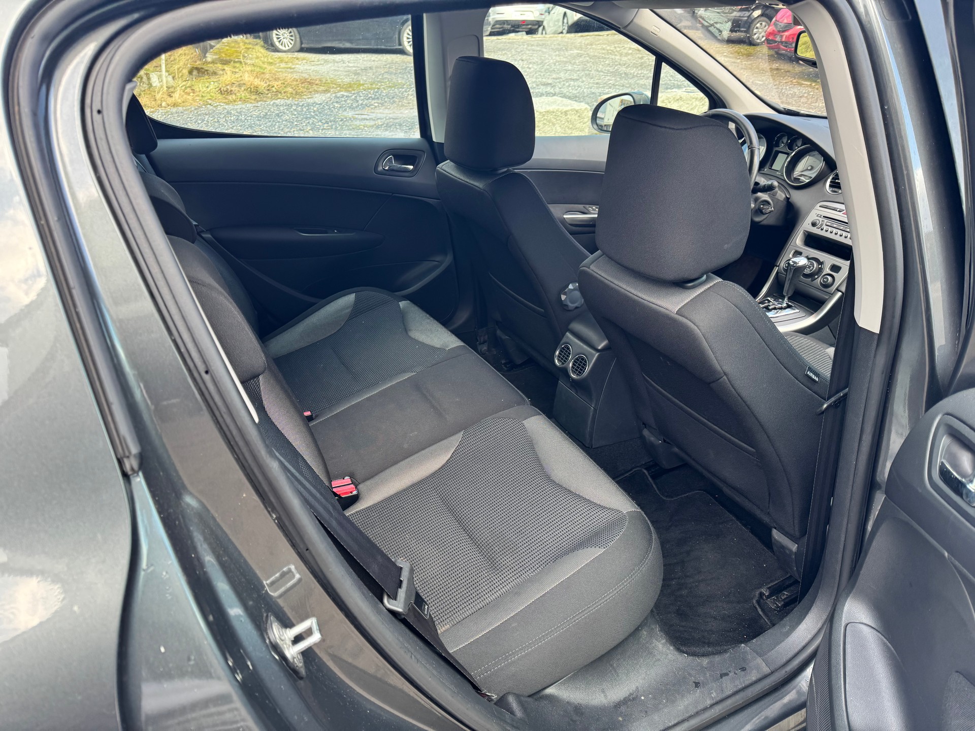 PEUGEOT 308 1.6 16V T Sport Pack Automatic-image-5