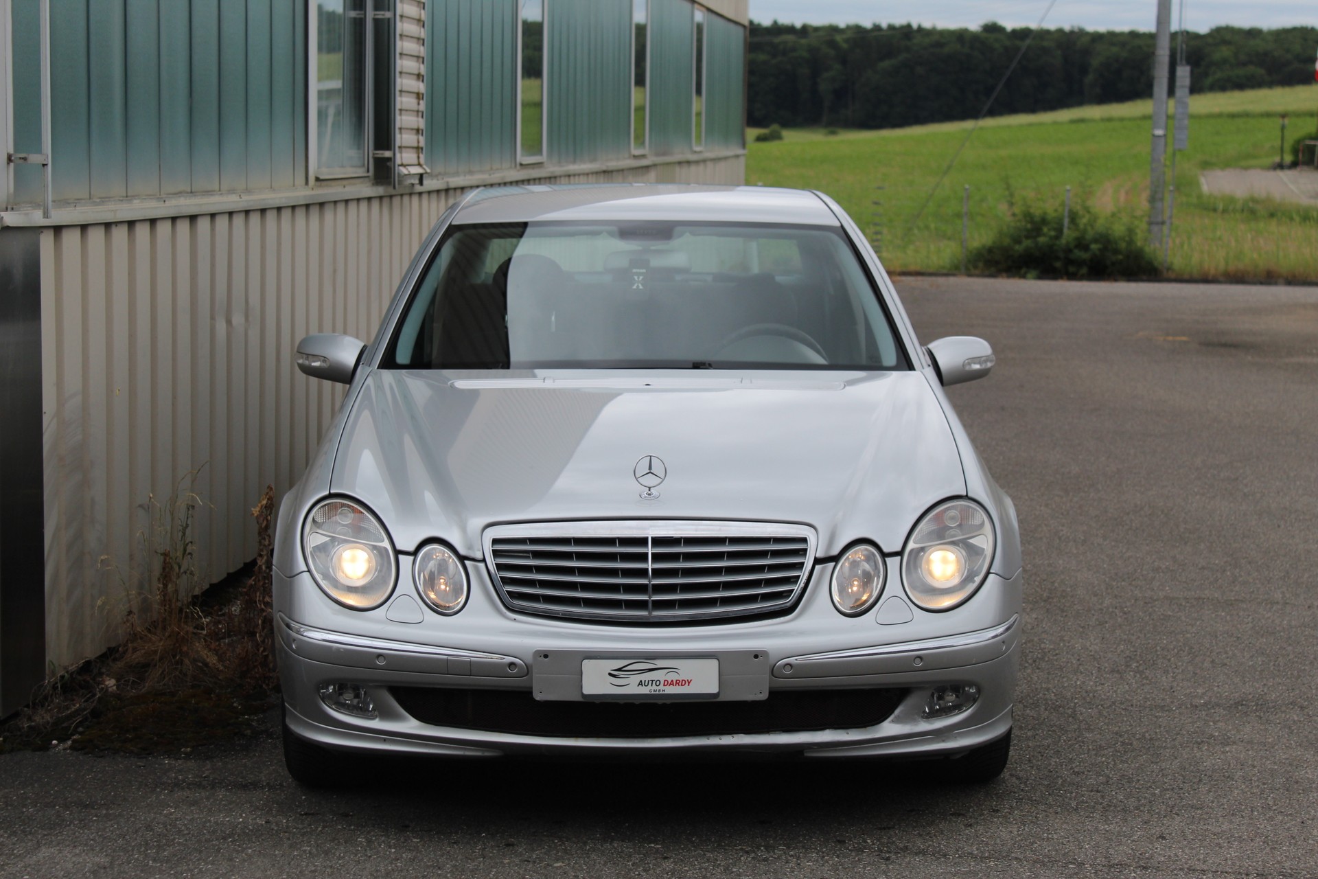 MERCEDES-BENZ E 220 CDI Classic-image-7