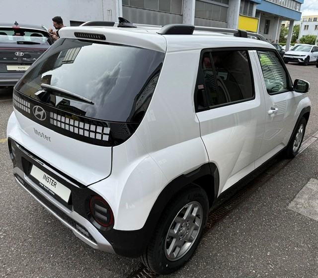 HYUNDAI Inster Electric Amplia-image-4
