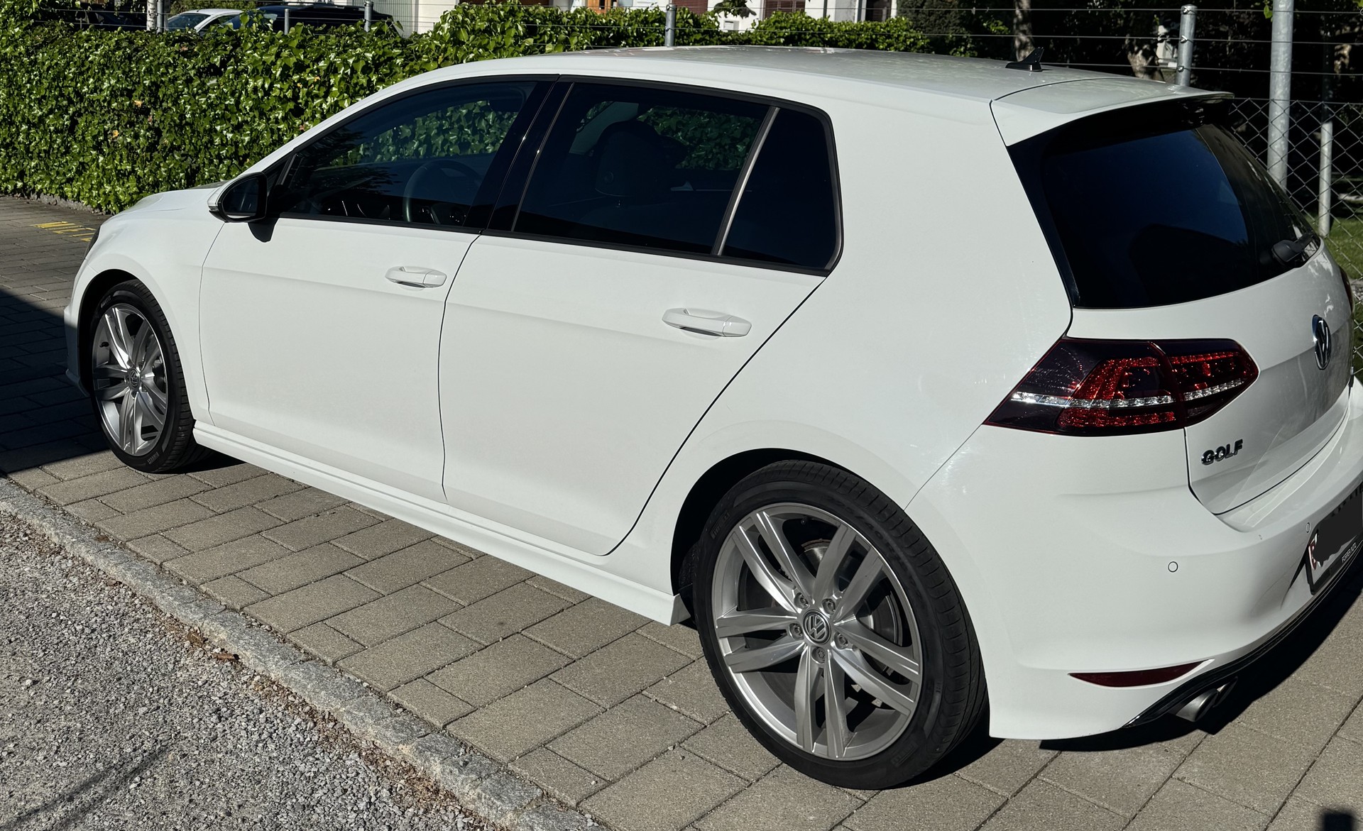 VW 1.4 TSI 150 Allstar R-Line DSG-image-2