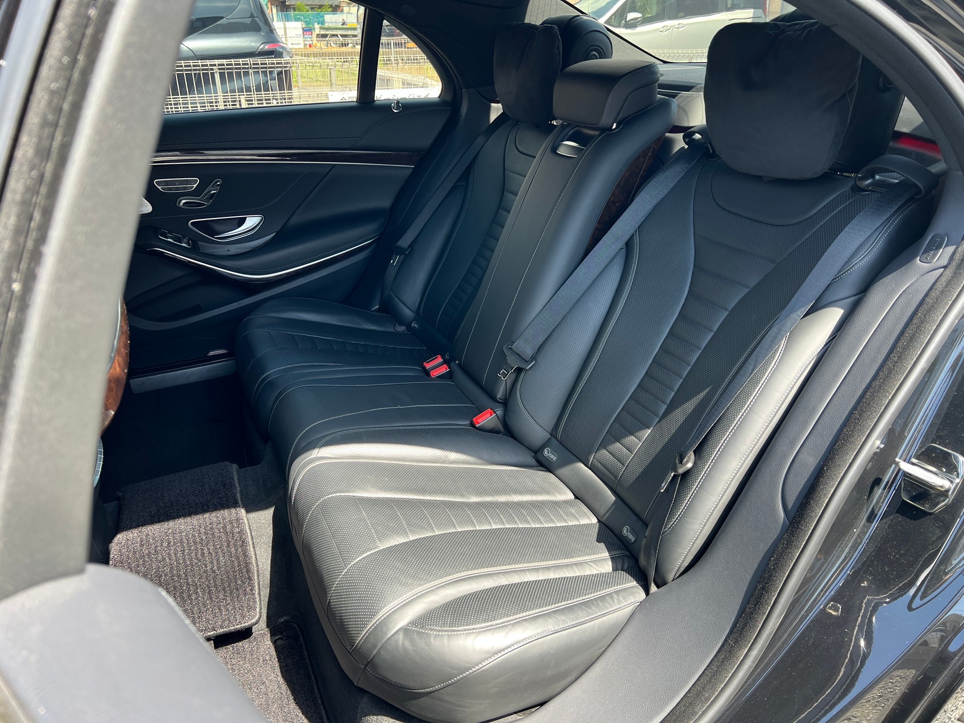 MERCEDES-BENZ S 560 L 4Matic 9G-Tronic-image-13