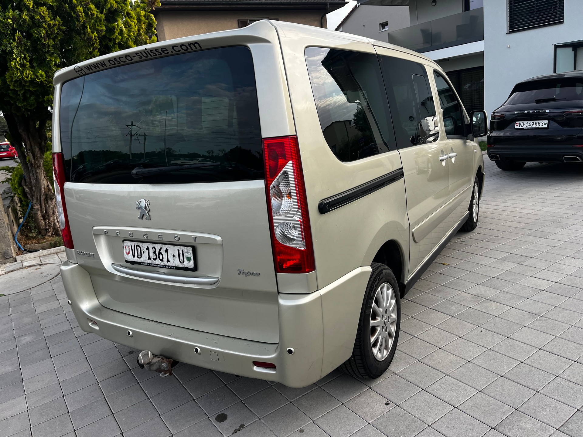 PEUGEOT Expert Tepee 2.0 HDi Confort L1-image-5