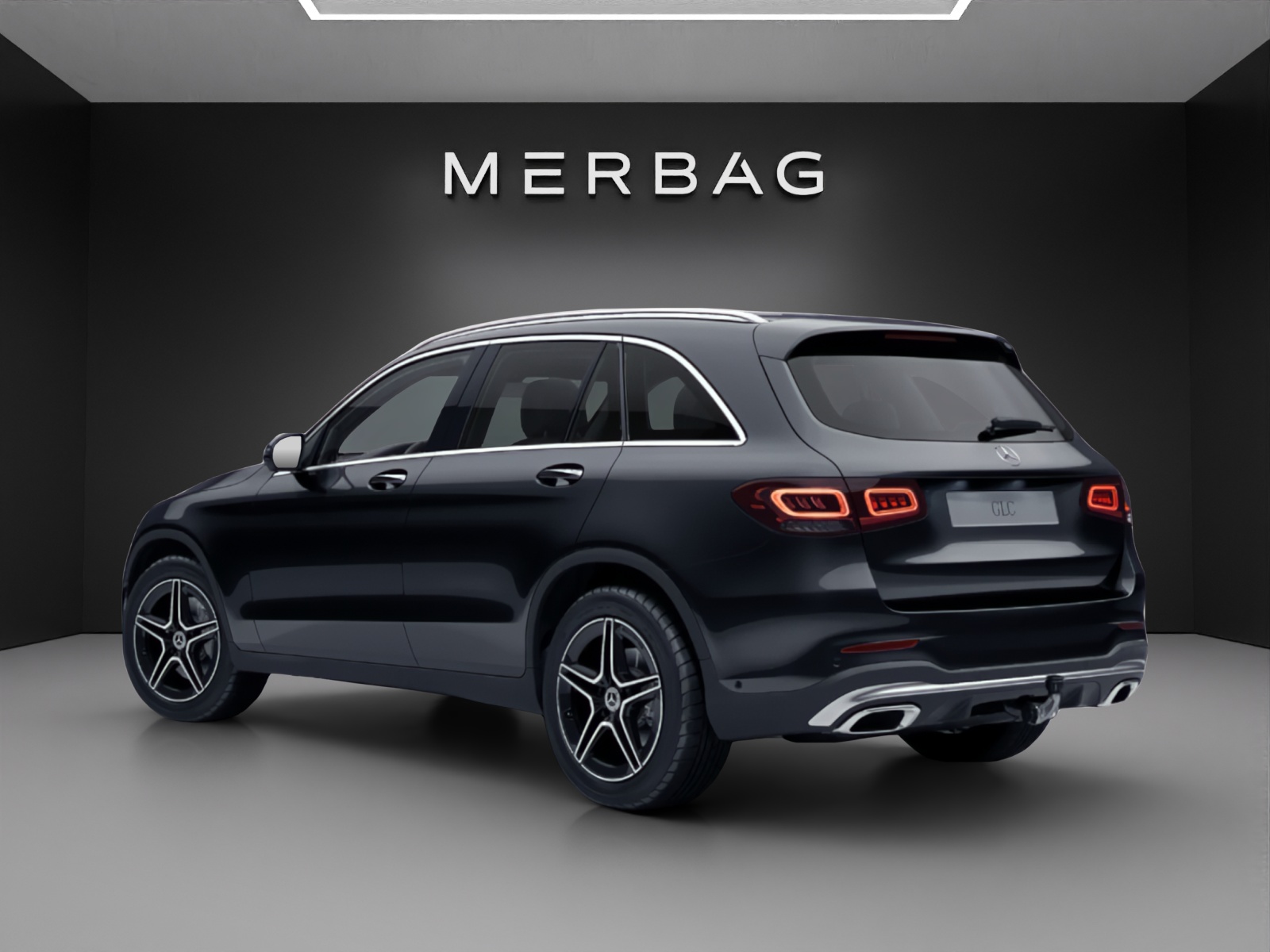 MERCEDES-BENZ GLC 220 d AMG Line 4Matic 9G-Tronic-image-3