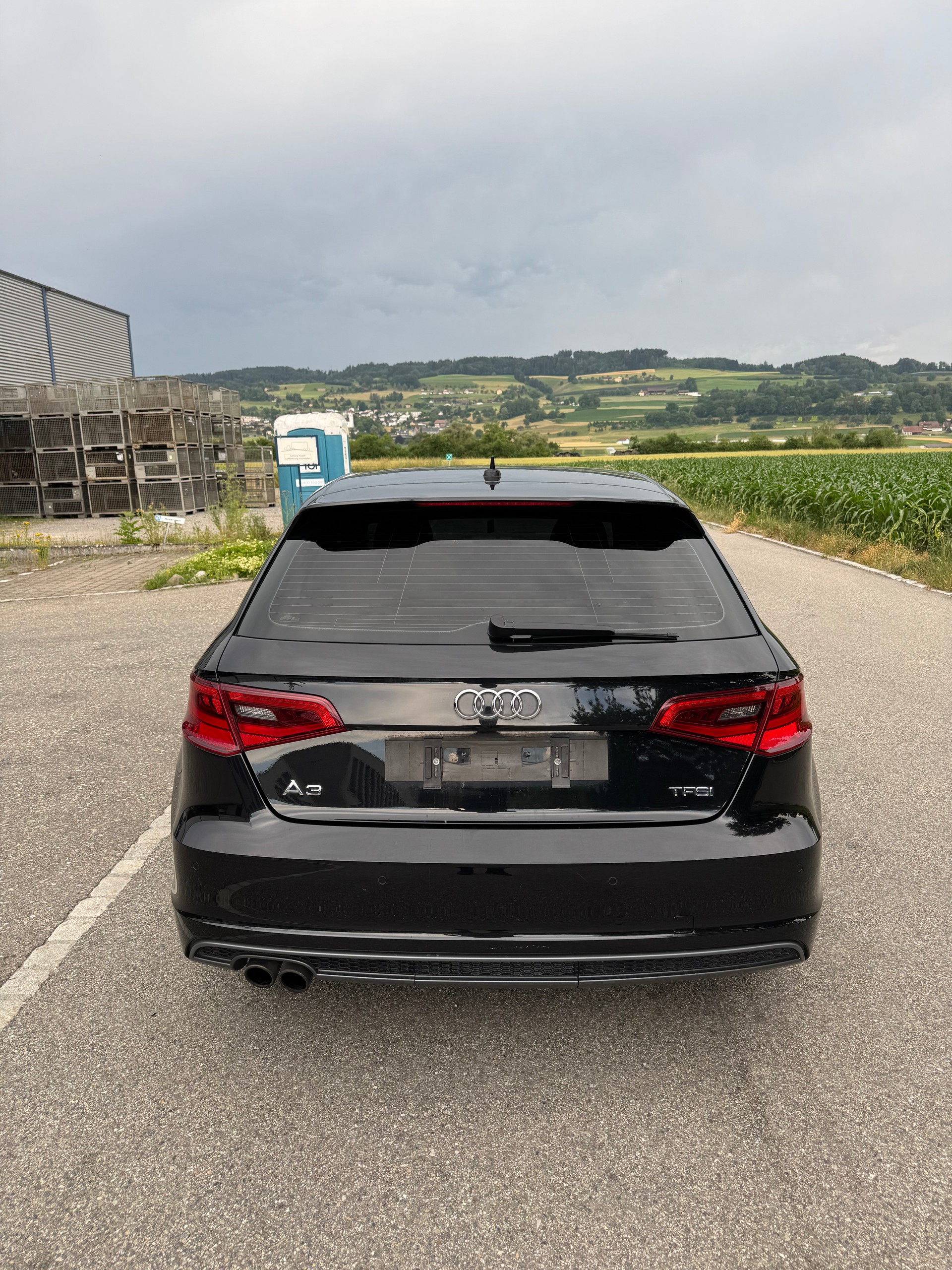 AUDI A3 Sportback 1.8 S Line-image-7