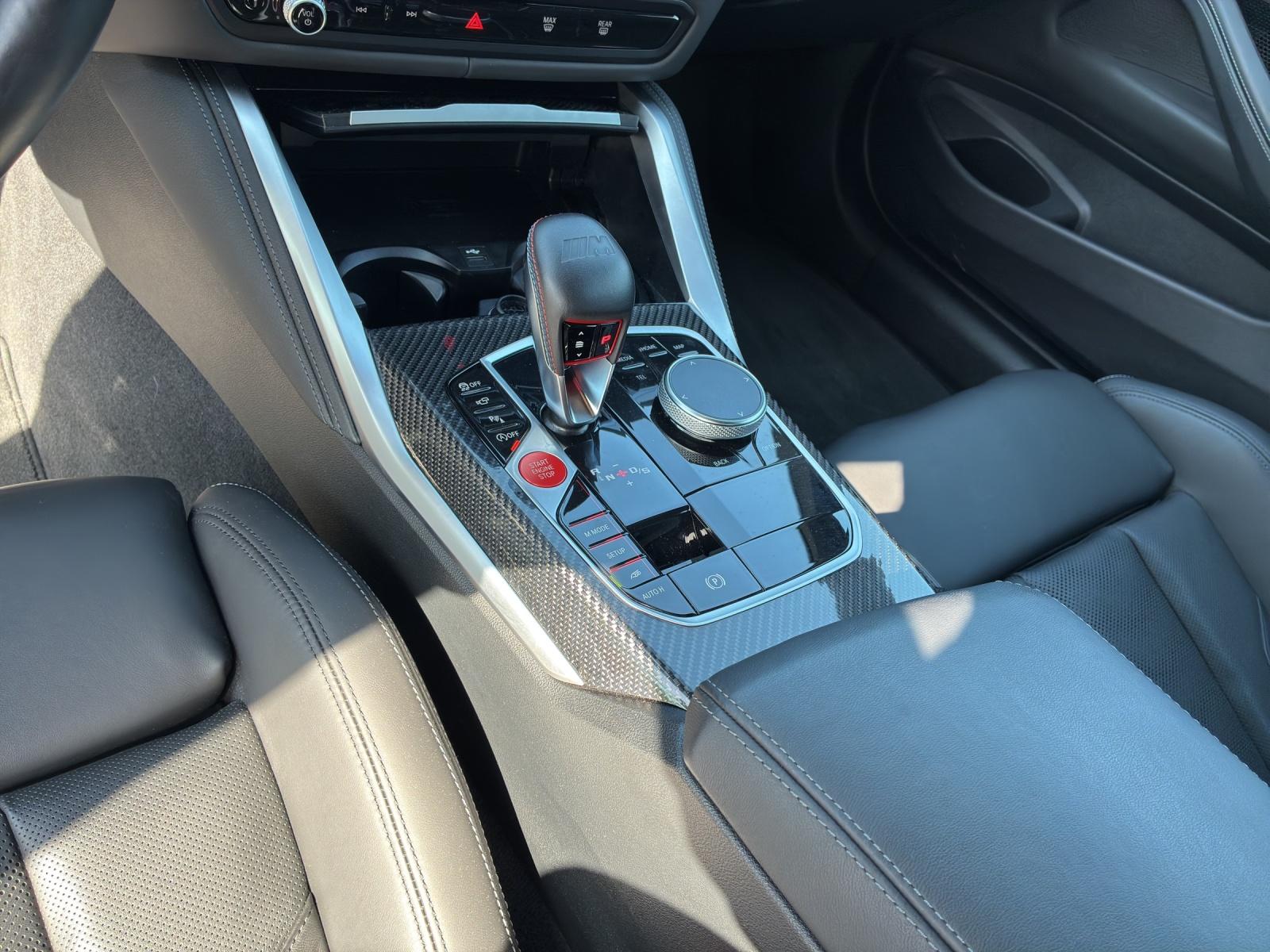 BMW M4 Competition xDrive Coupé-image-16