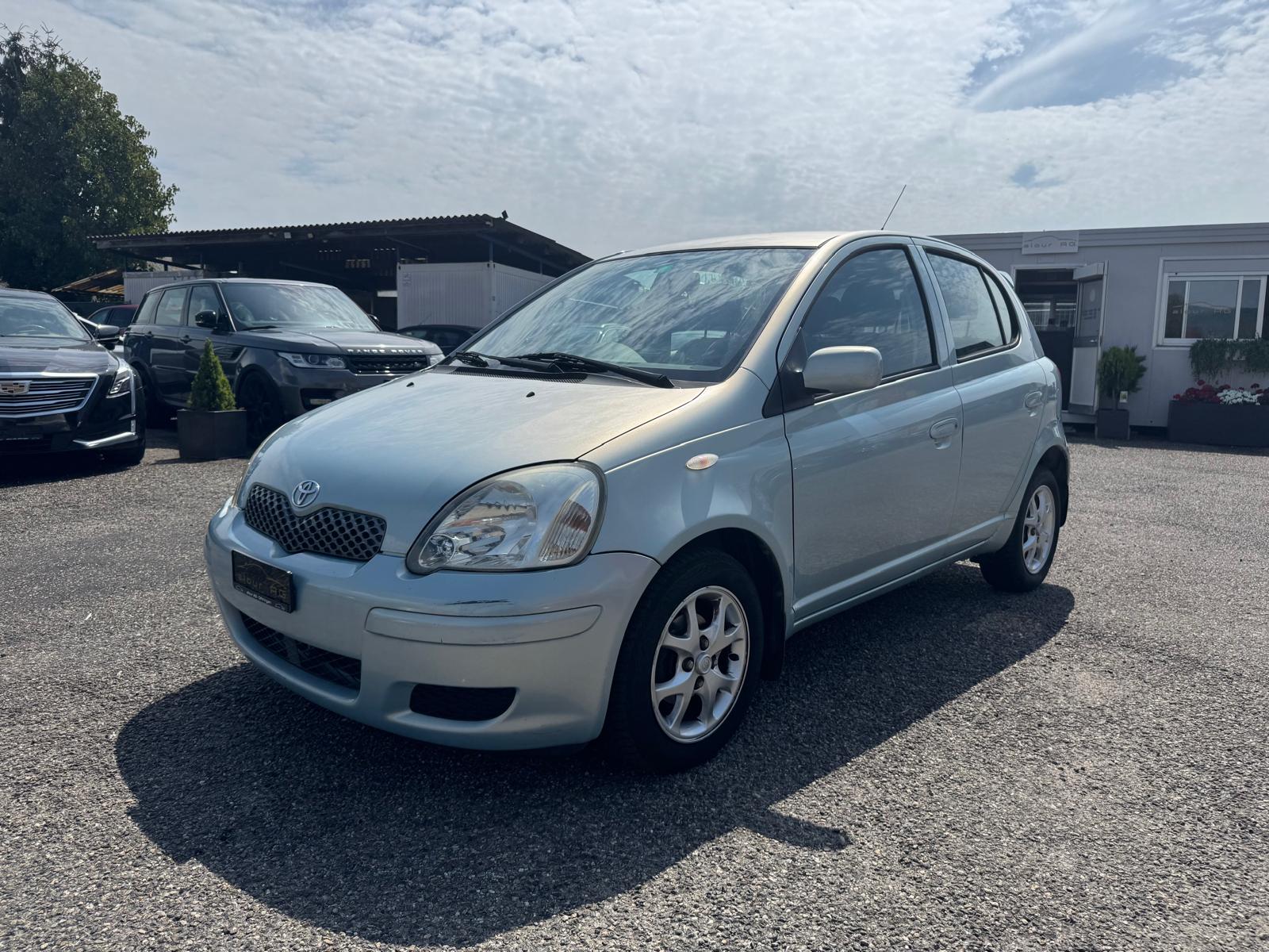 TOYOTA Yaris 1.3 Linea Sol-image-1