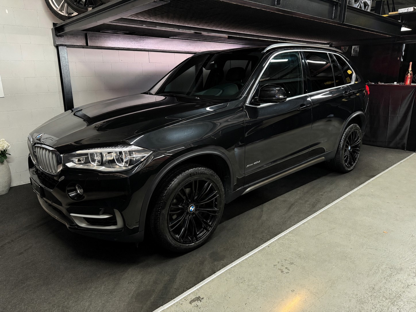 BMW X5 xDrive 40d Steptronic / 7 Plätze / Anhängerkupplung-image-0