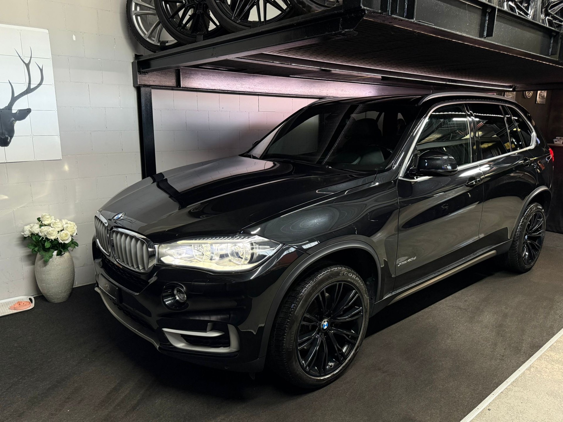 BMW X5 xDrive 40d Steptronic / 7 Plätze / Anhängerkupplung-image-1