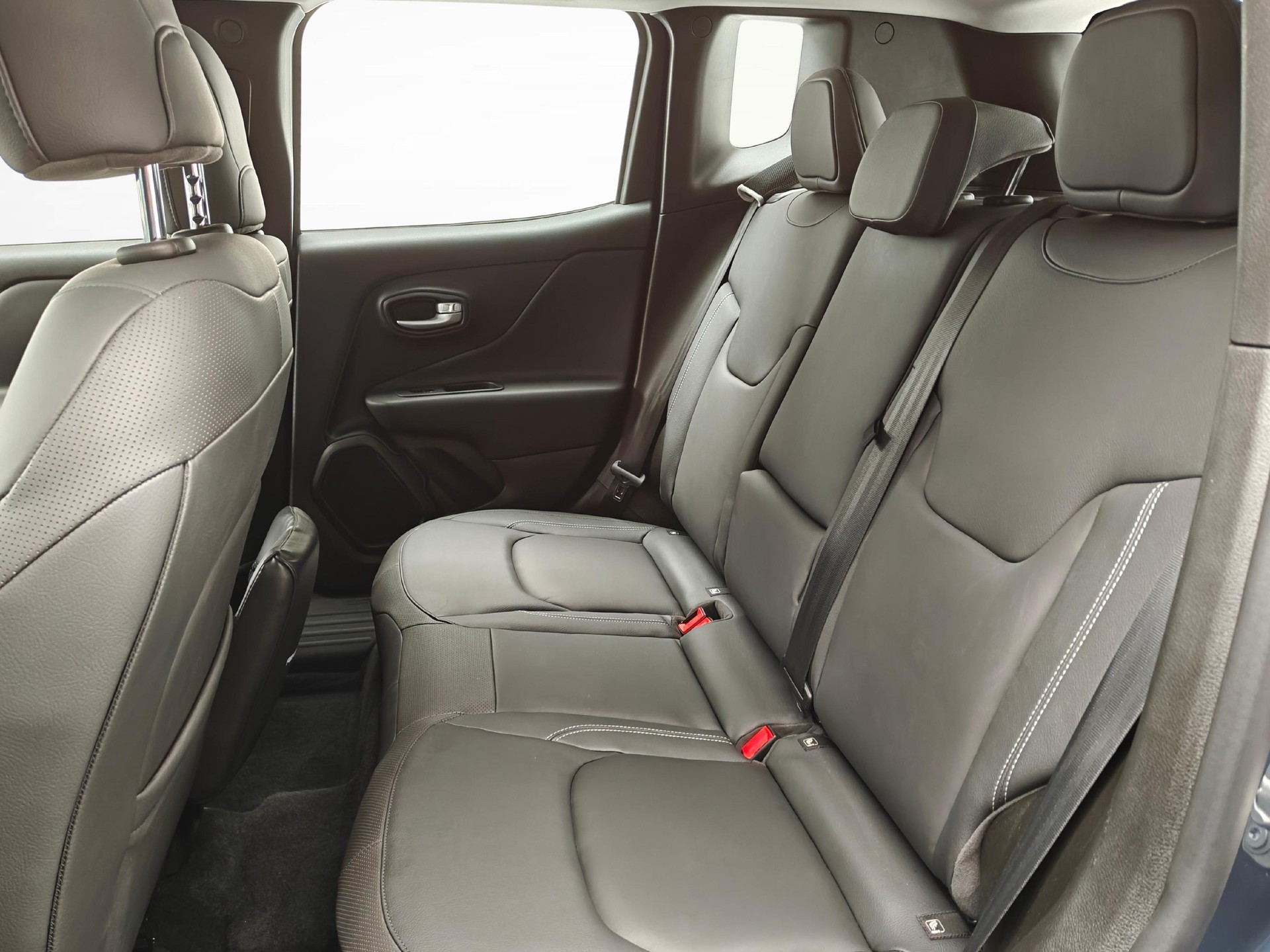 JEEP Renegade 1.3 Summit 4xe-image-10