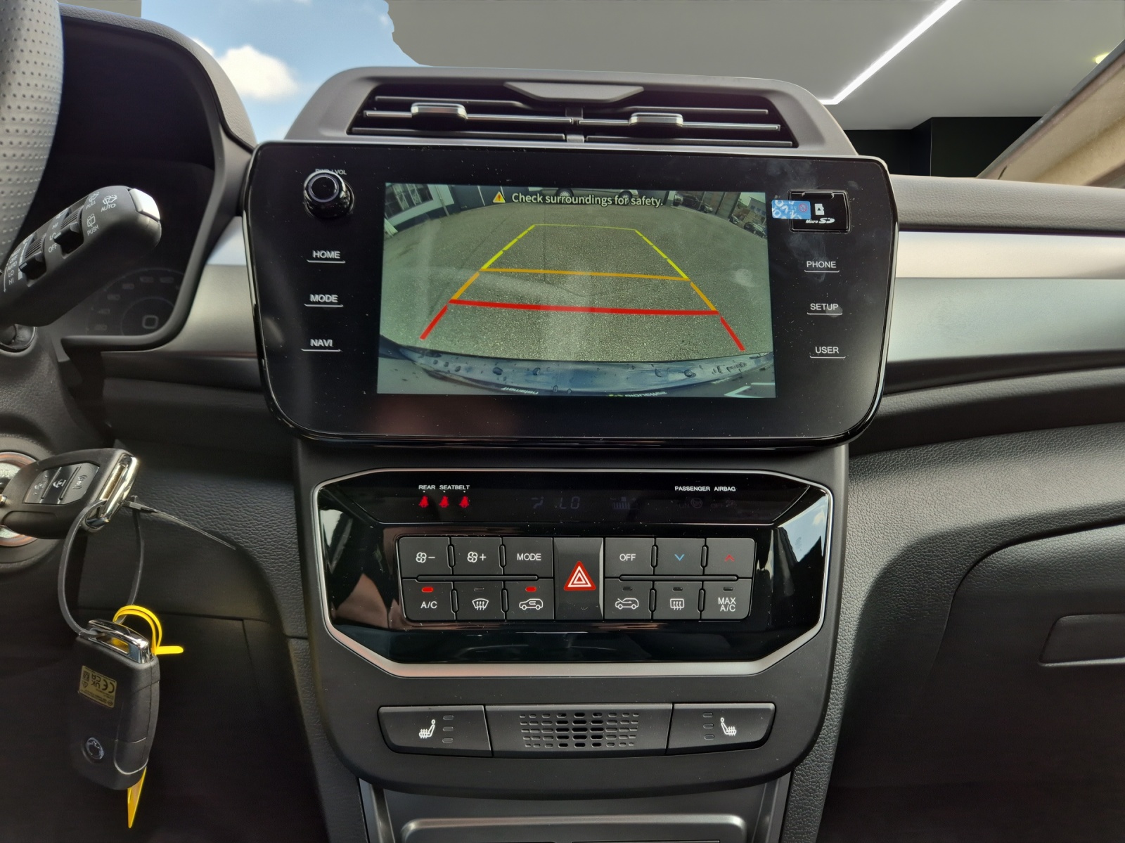 KGM-SsangYong Tivoli 1.5 T GDI Steel 4WD Automat-image-9
