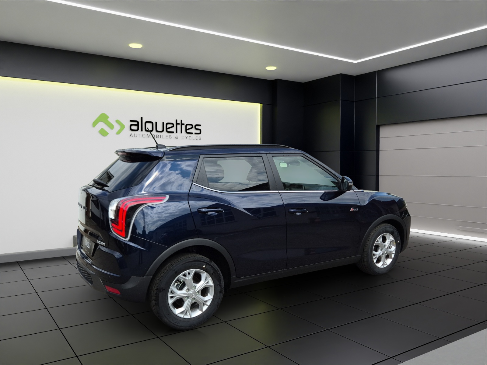 KGM-SsangYong Tivoli 1.5 T GDI Steel 4WD Automat-image-3