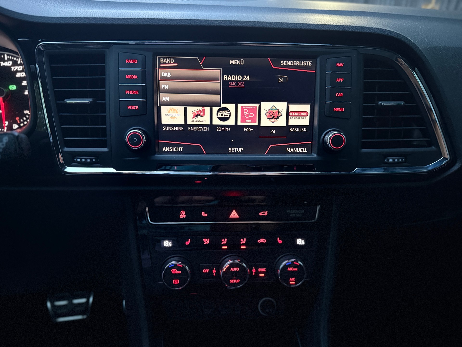 SEAT SEAT Ateca FR 2.0 TSI EVO 4Drive DSG | AHK |Frisch MFK | Frisch Service | 12 Monate Garantie | 8-fach bereift-image-11