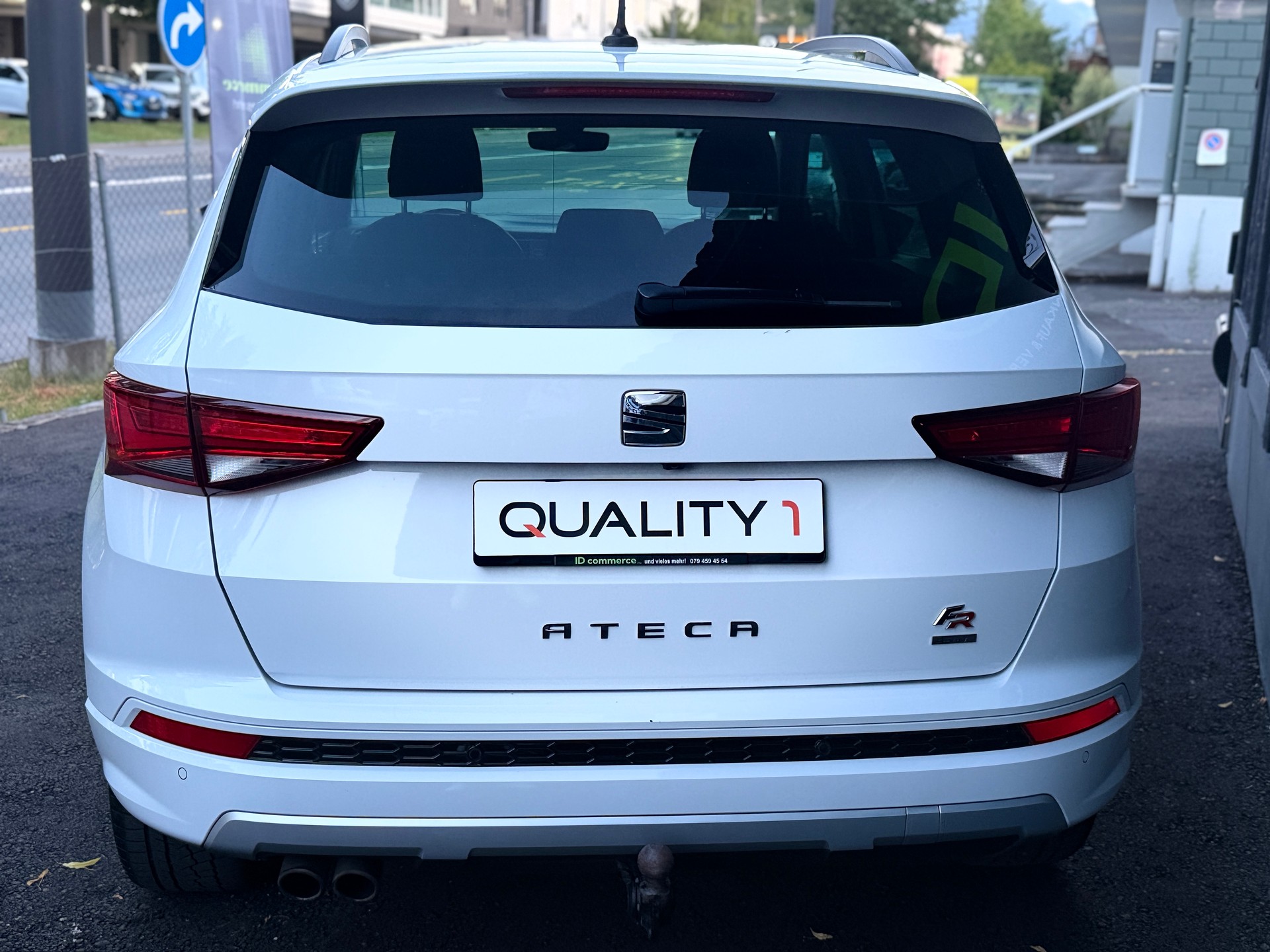 SEAT SEAT Ateca FR 2.0 TSI EVO 4Drive DSG | AHK |Frisch MFK | Frisch Service | 12 Monate Garantie | 8-fach bereift-image-4
