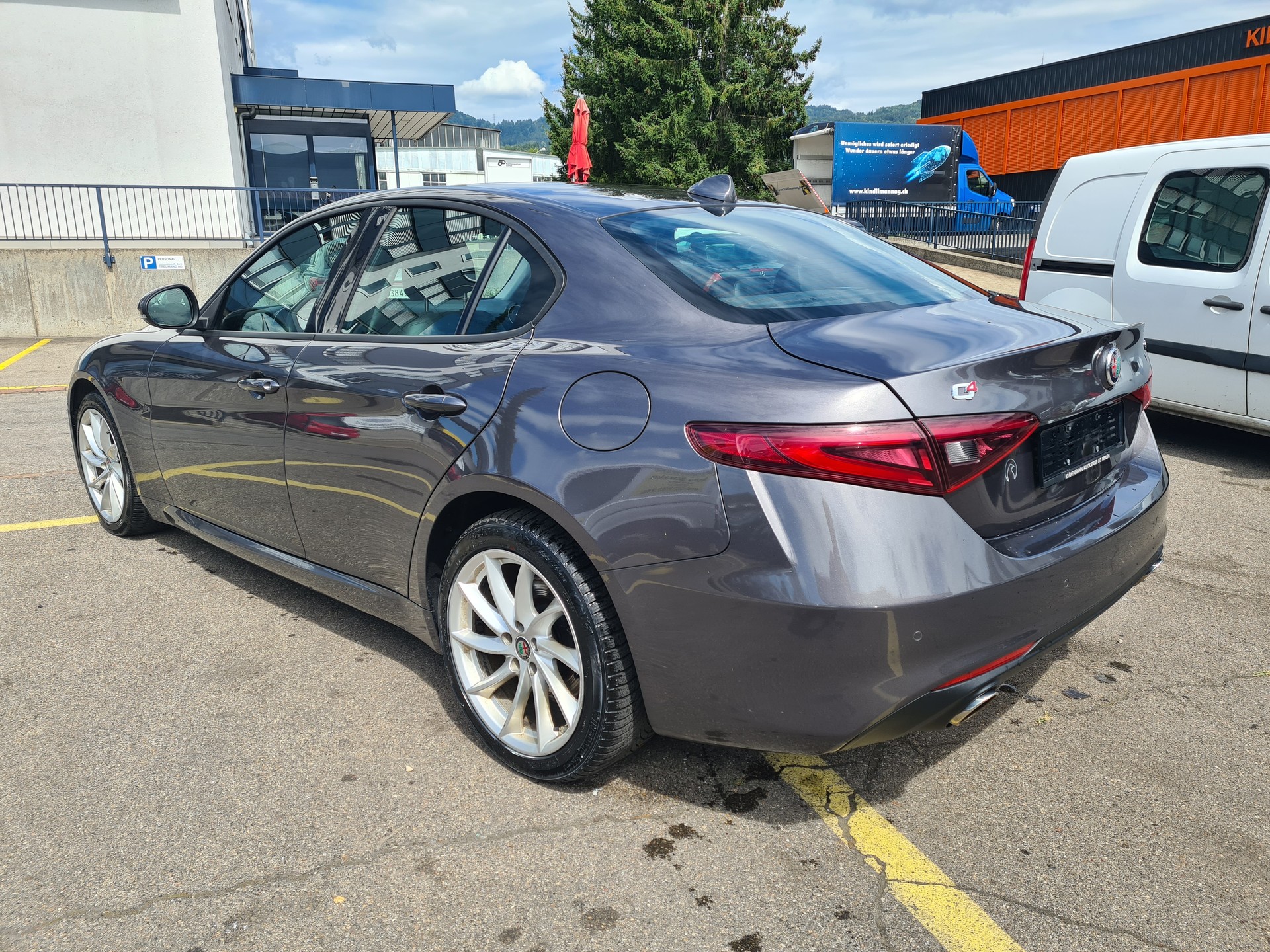 ALFA ROMEO Giulia 2.2 JTDM Business Automatic Q4-image-4