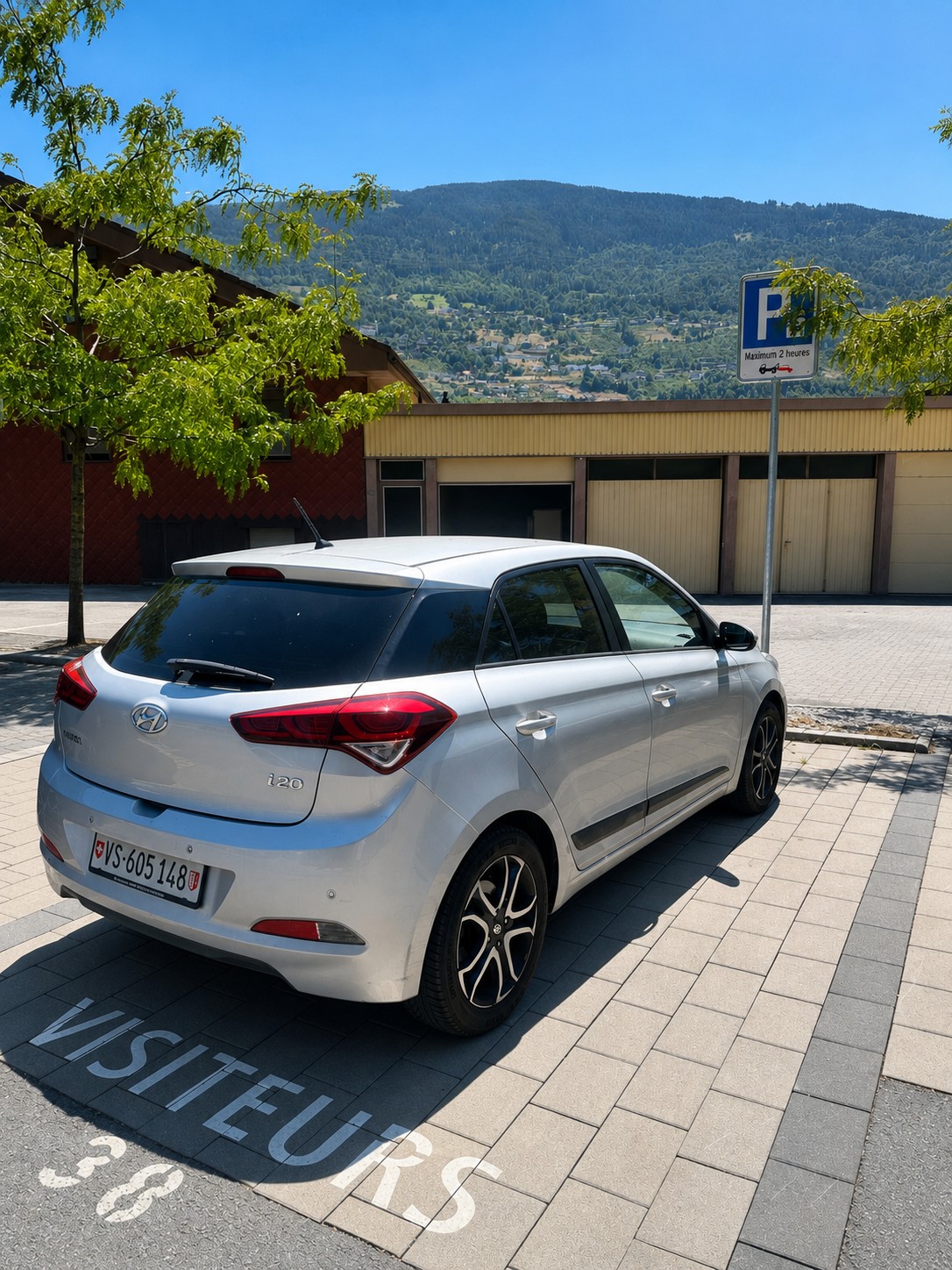 HYUNDAI 1.4 Launch Plus-image-2