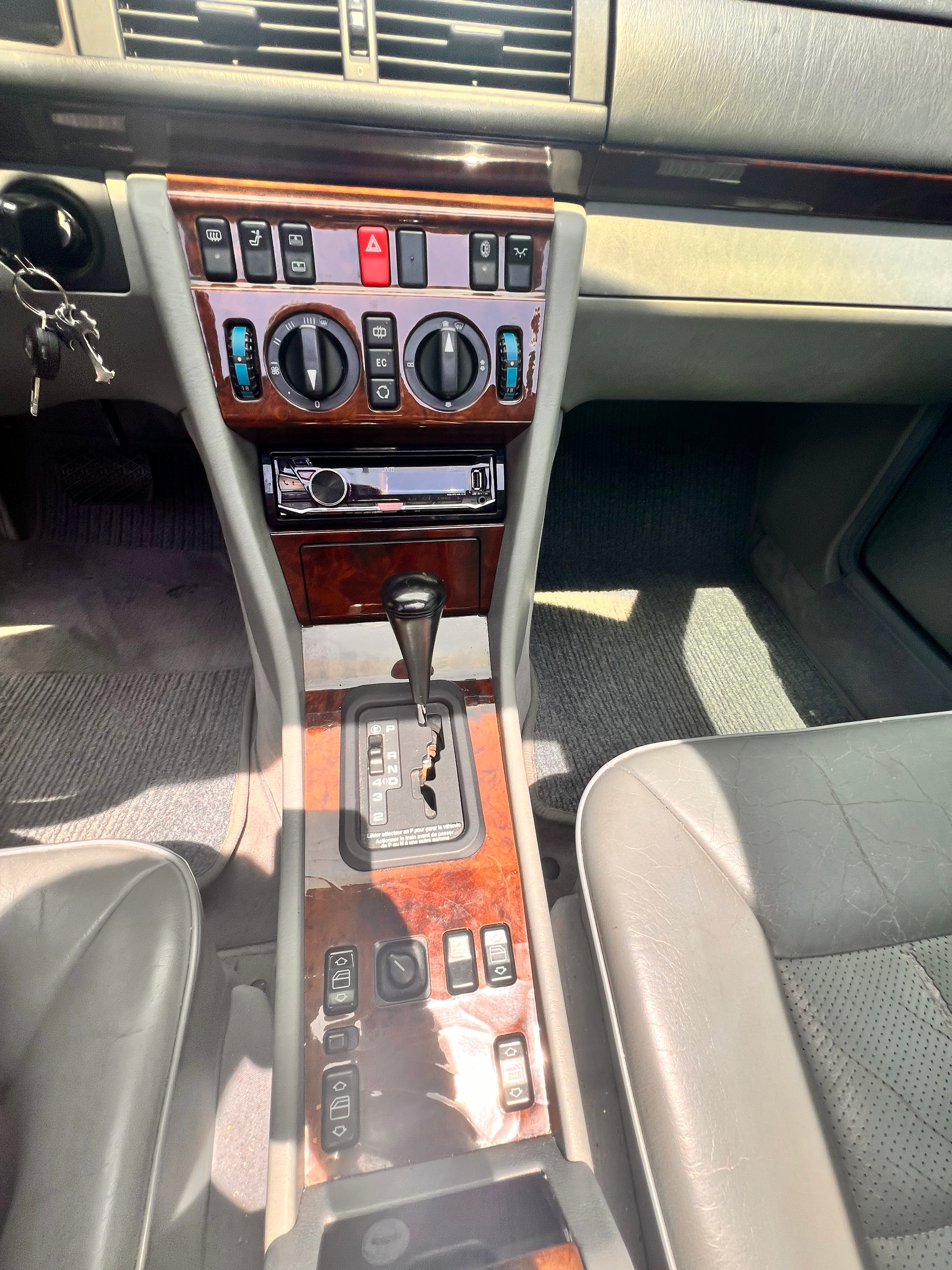 MERCEDES-BENZ E 280 ABS AiB-image-5