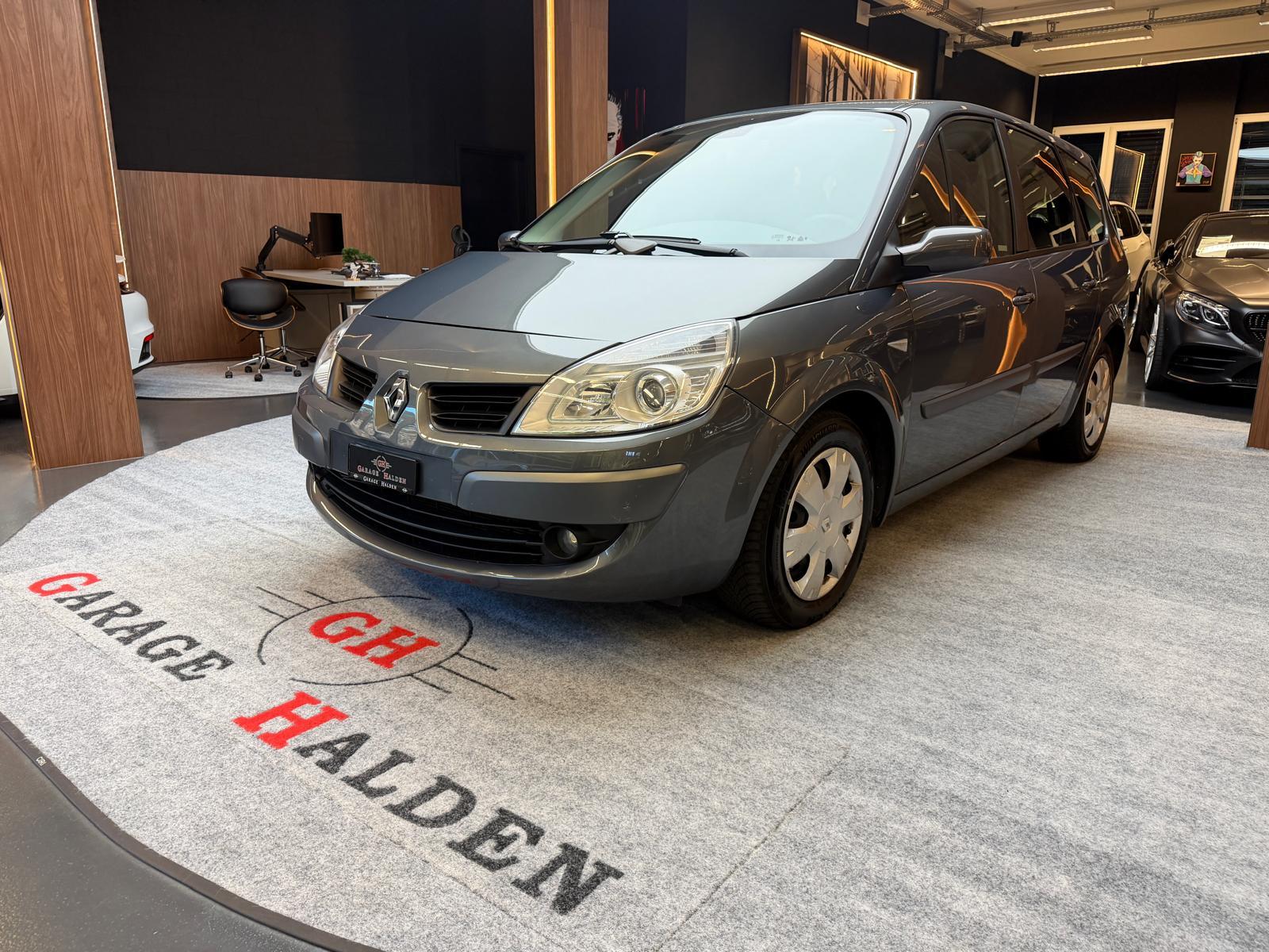 RENAULT Grand Scénic 2.0 16V Dynamique-showroom-element-2