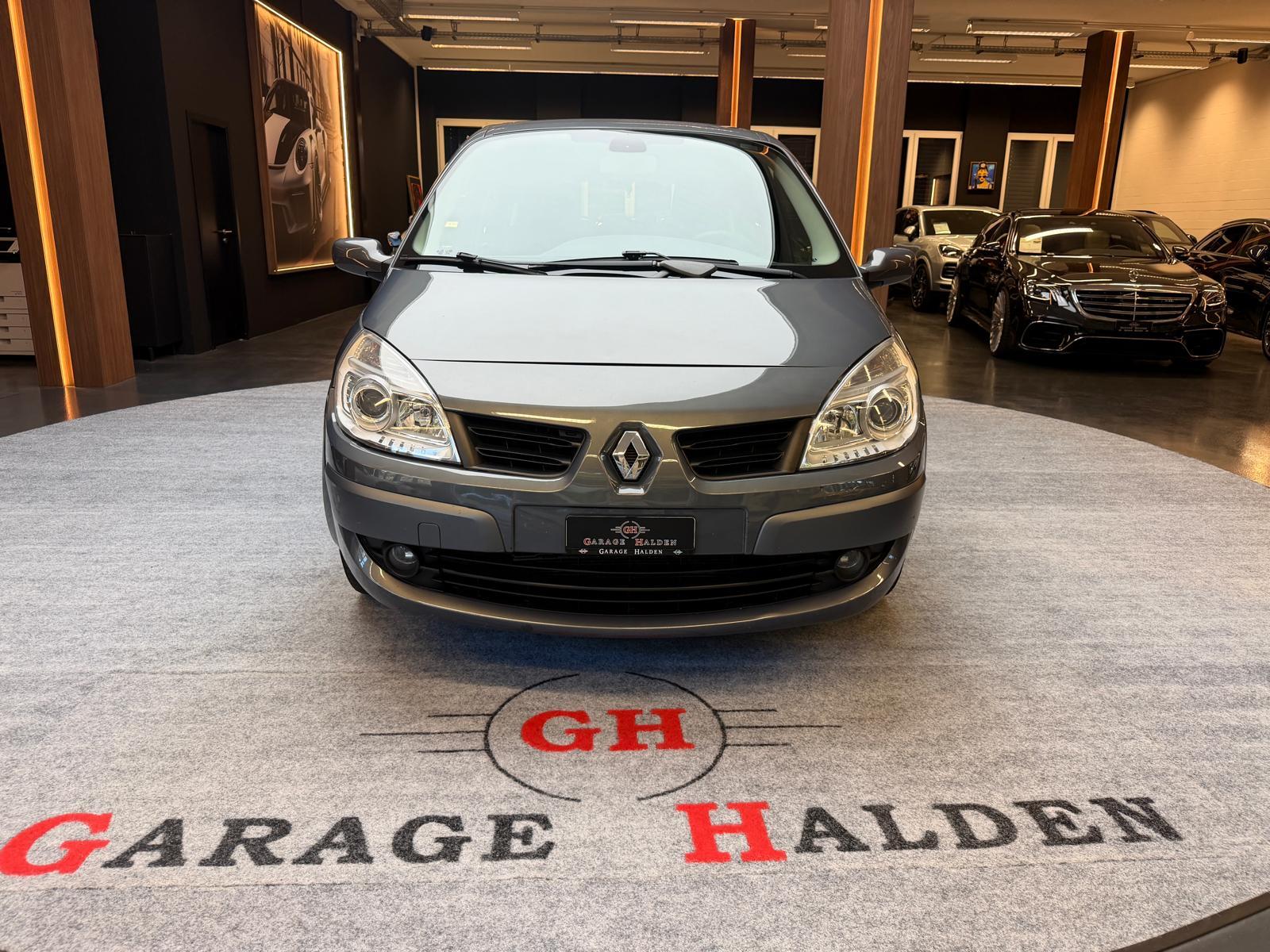 RENAULT Grand Scénic 2.0 16V Dynamique-showroom-element-1