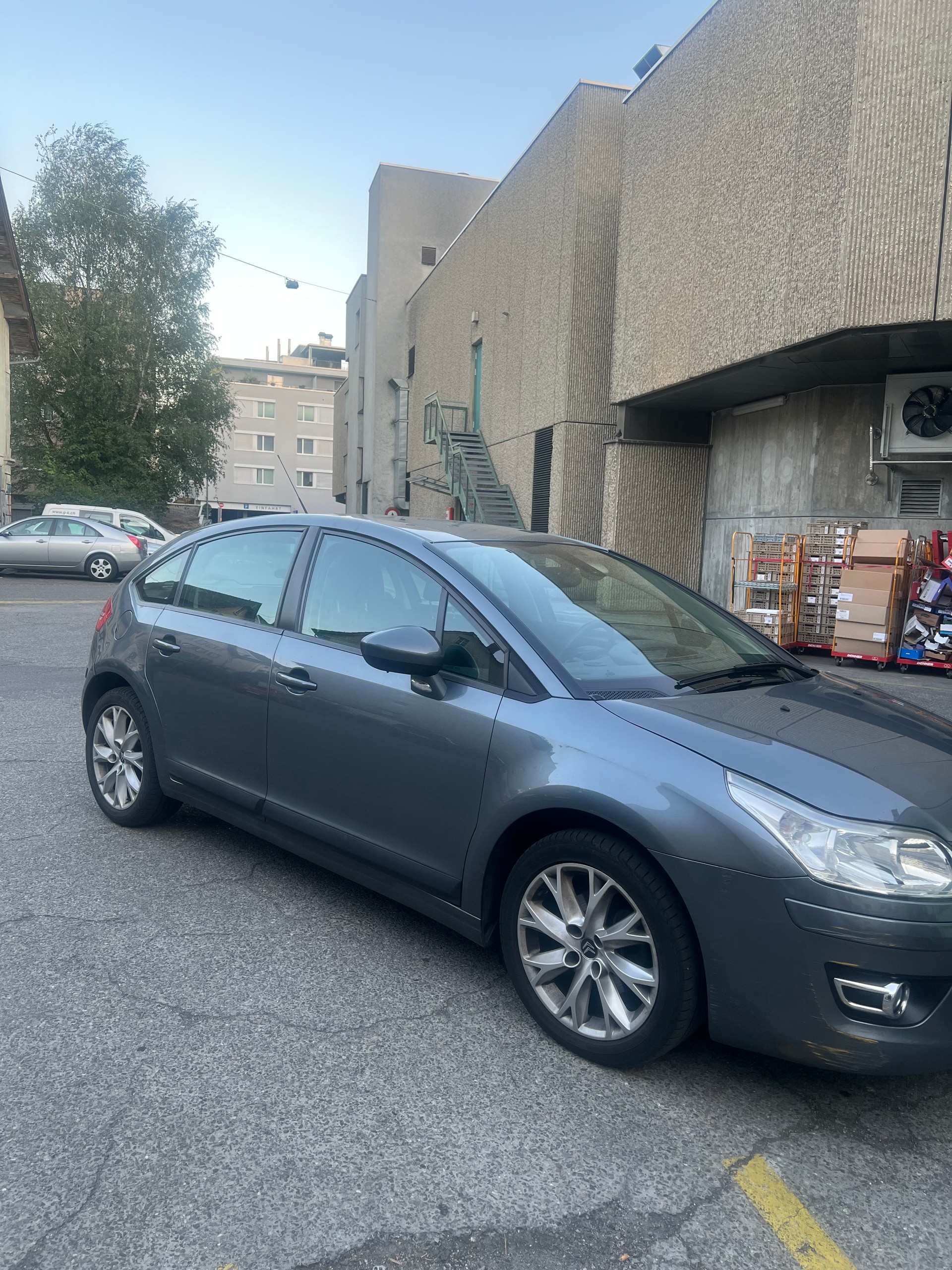 CITROEN C4-image-1