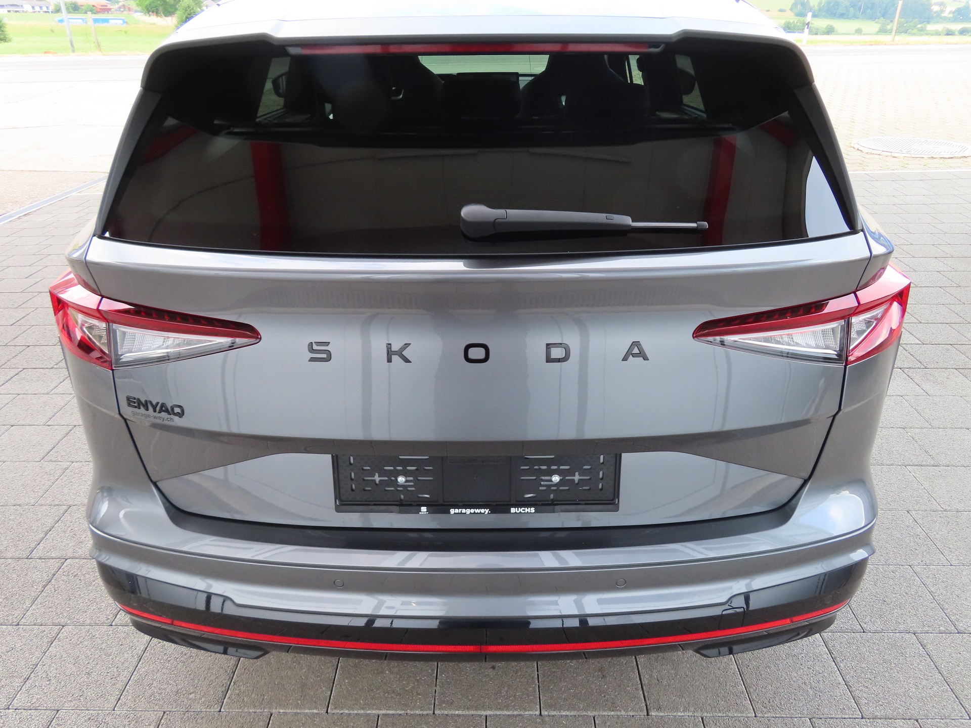 SKODA Enyaq RS 4x4-image-5