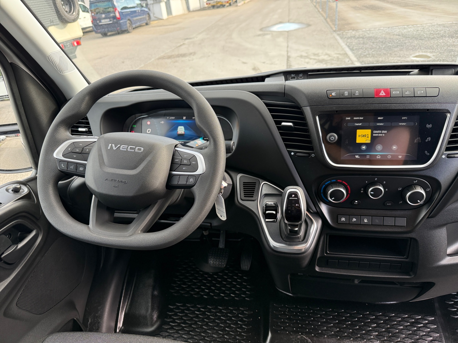 IVECO 35S16A8V H1-image-11
