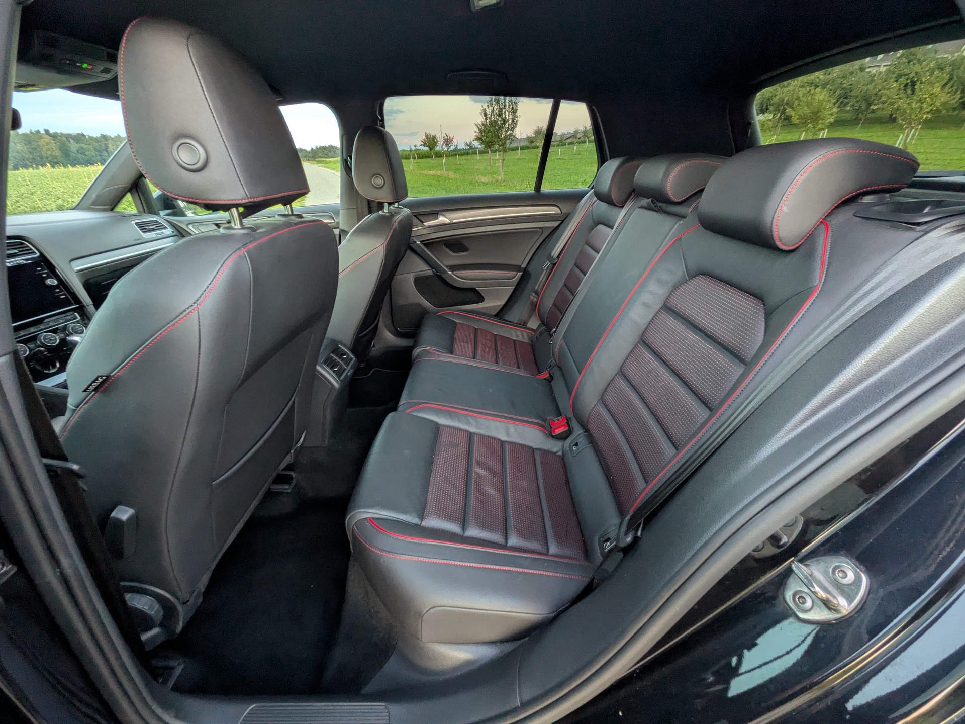 VW Golf 2.0 TSI GTI Performance DSG-image-19