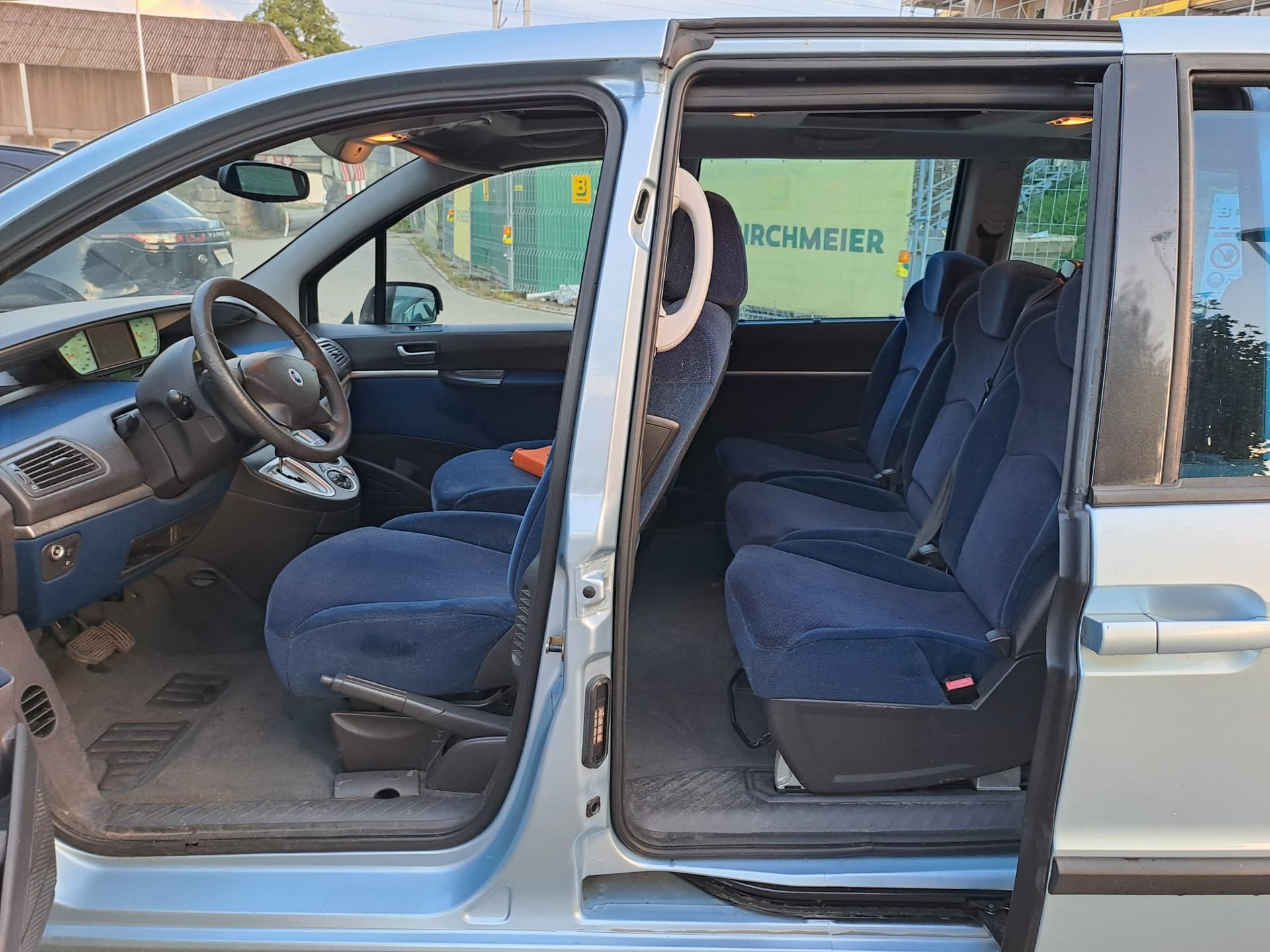FIAT Ulysse 2.0 16V Emotion-image-9
