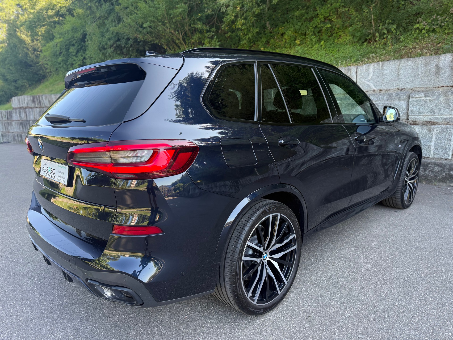 BMW X5 xDrive 48V 40d M Sport Steptronic-image-2