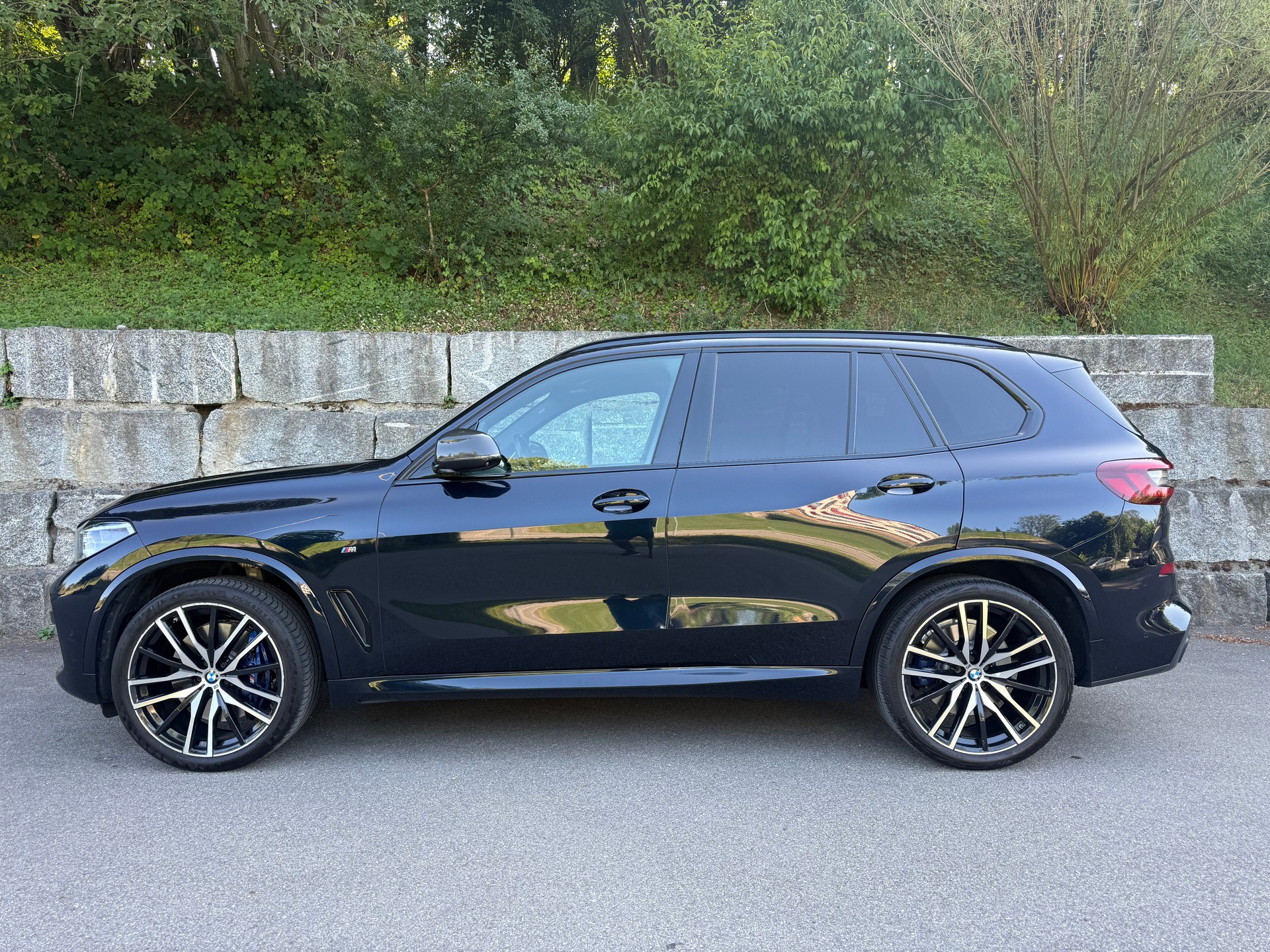 BMW X5 xDrive 48V 40d M Sport Steptronic-image-12