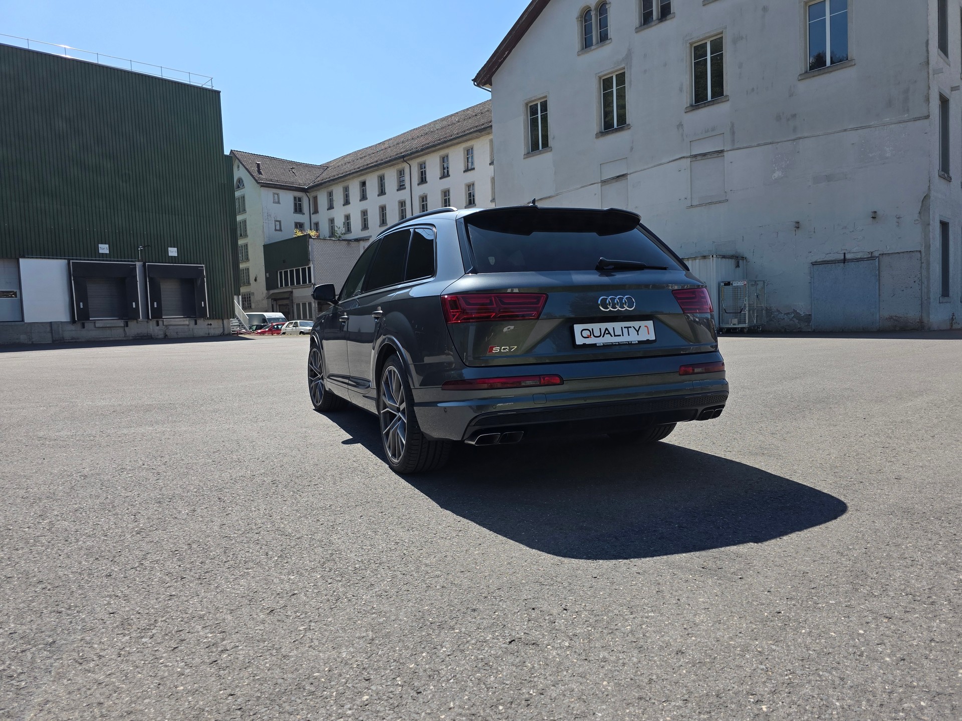 AUDI SQ7 4.0 TDI quattro tiptronic-image-16