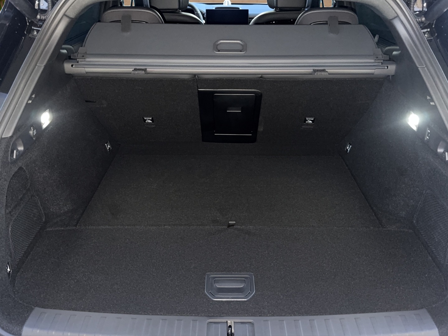 ZEEKR 7X 100kWh Privilege AWD-image-9