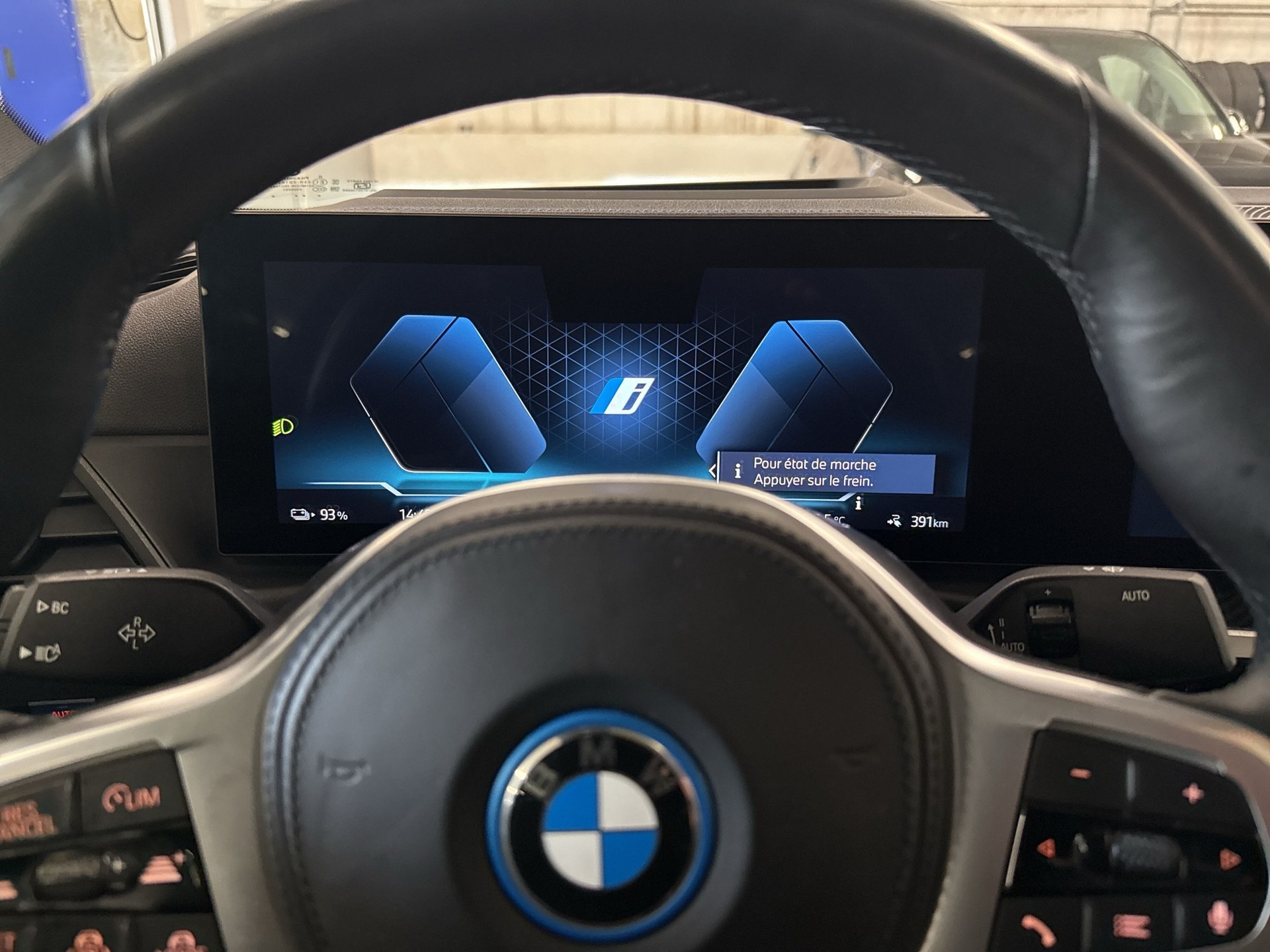 BMW i4 eDrive 40 M Sport-image-13