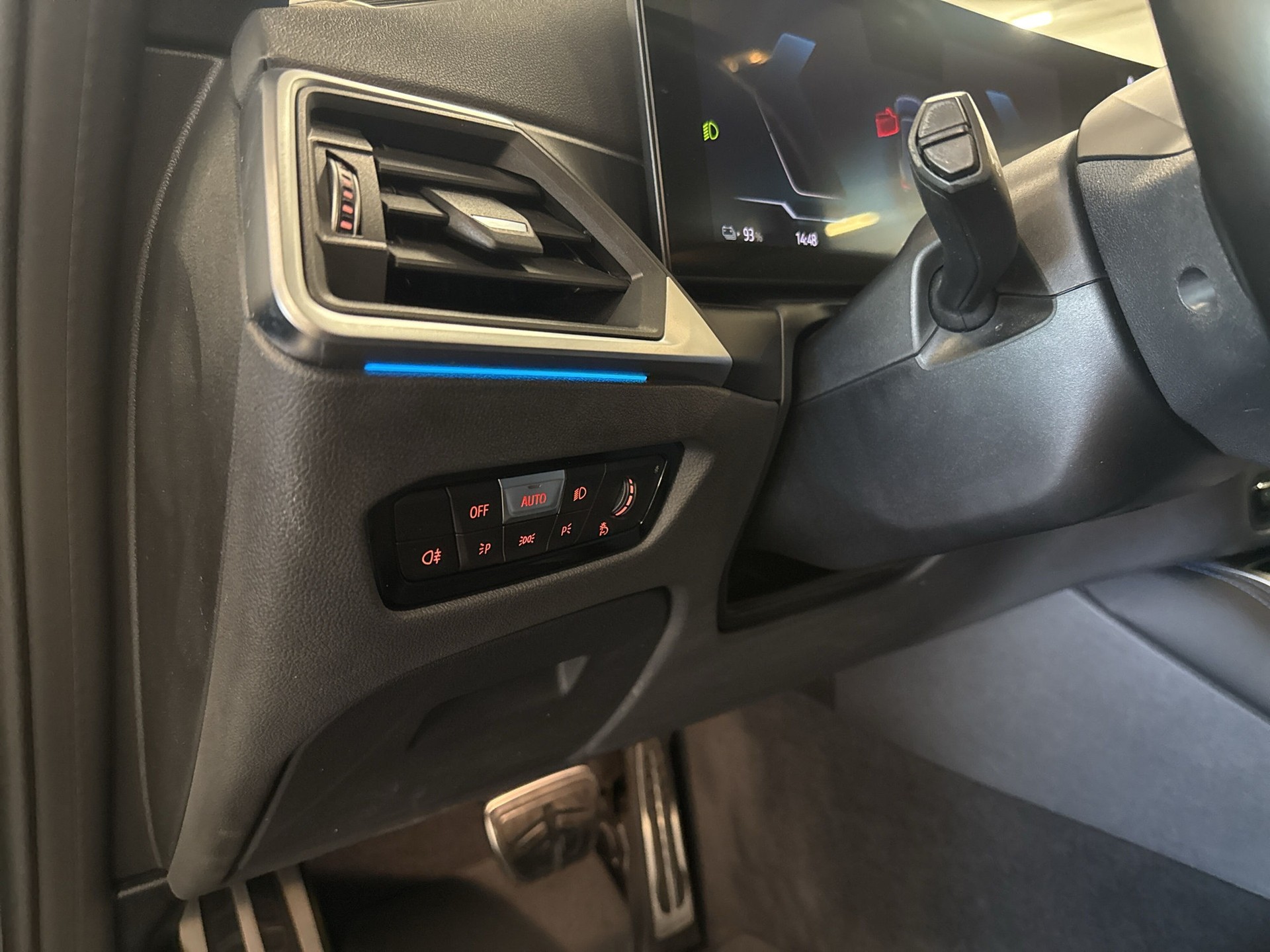 BMW i4 eDrive 40 M Sport-image-18