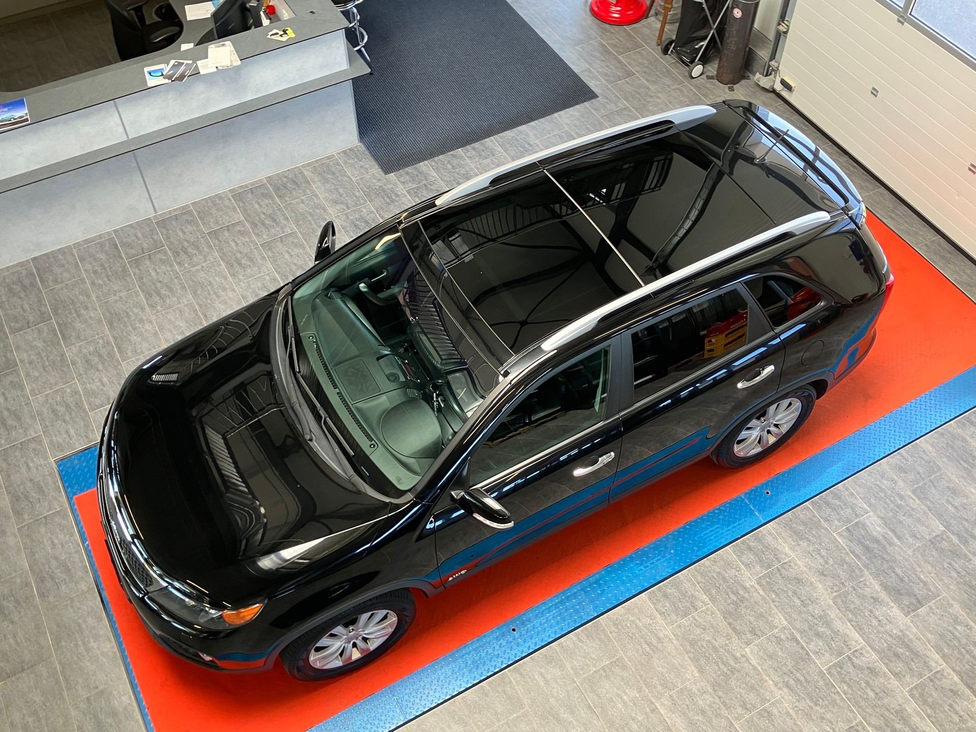 KIA Sorento 2.2 CRDI Style Automatic AWD-image-10