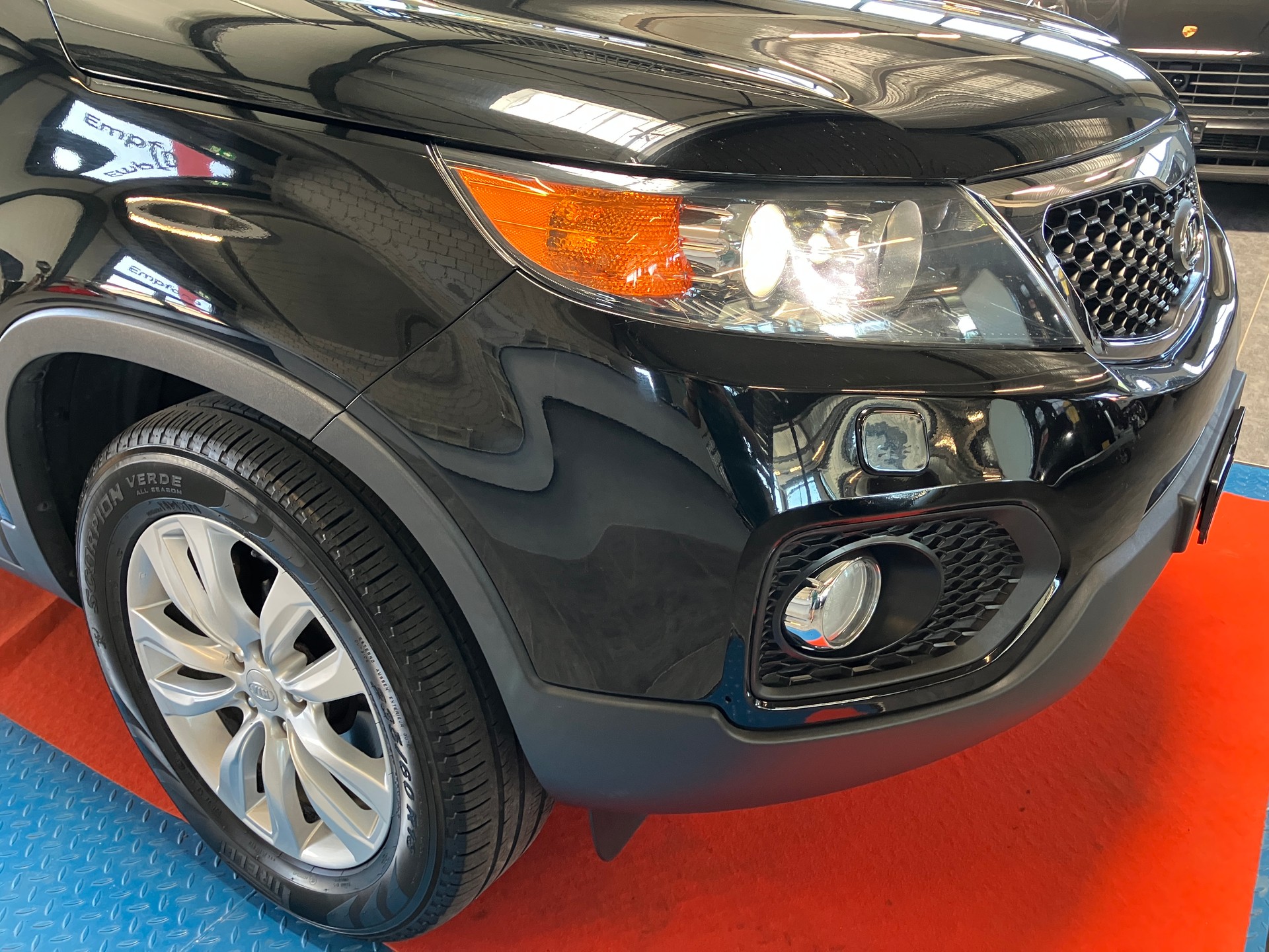 KIA Sorento 2.2 CRDI Style Automatic AWD-image-9