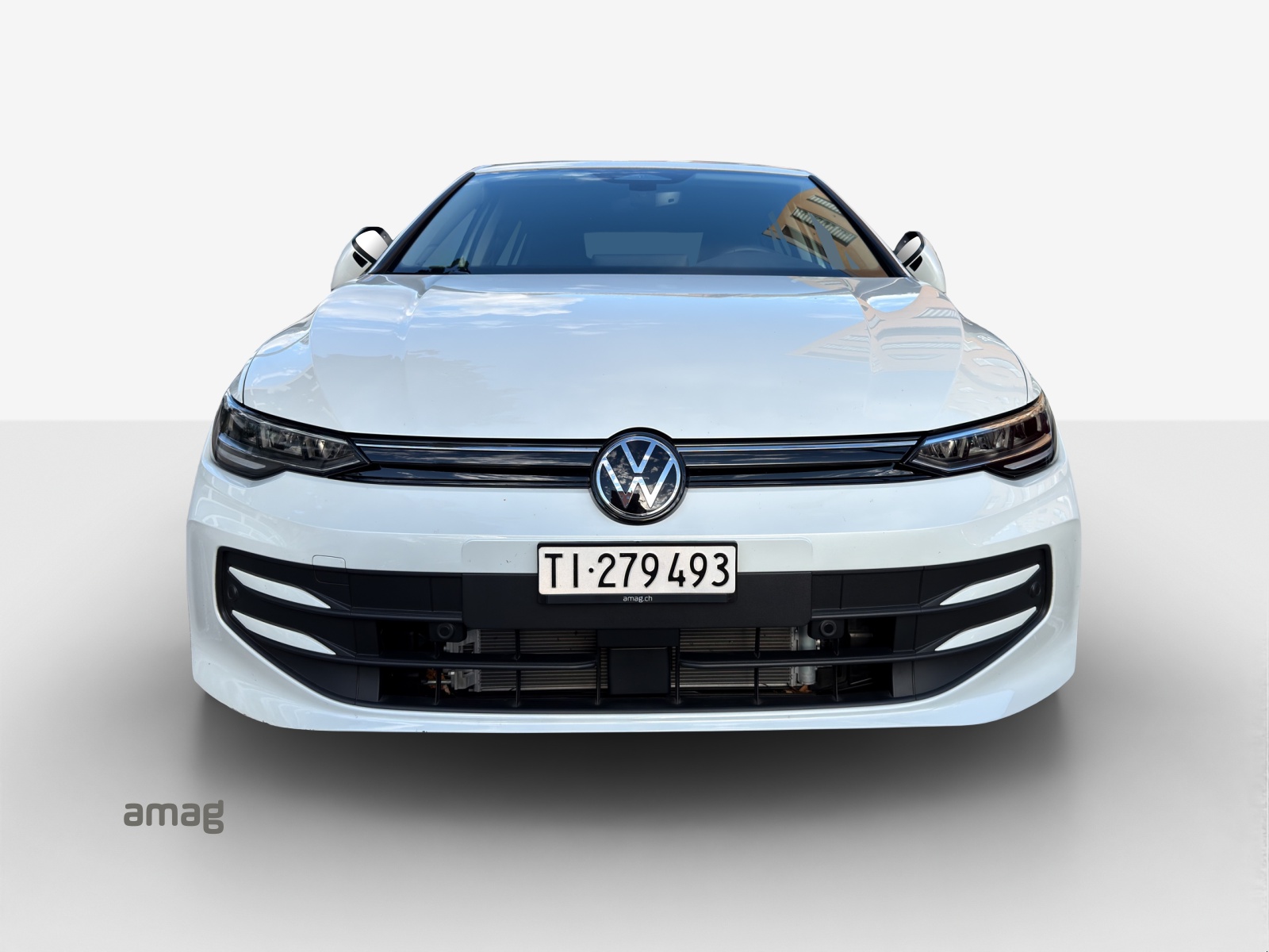 VW Golf 1.5 e TSI mHEV United DSG-image-6