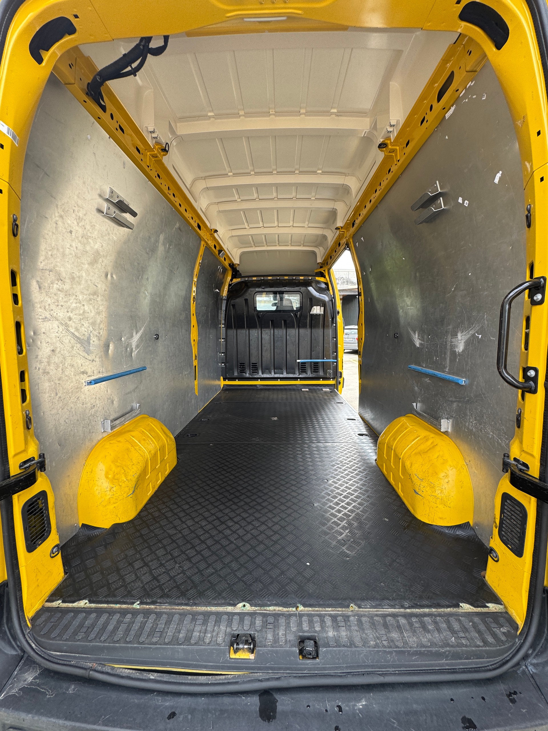RENAULT Master T35 2.3dCi 135 L3H3 *3Sitzer*Klima-image-10