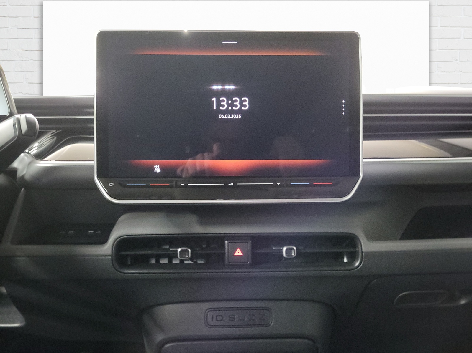VW ID.Buzz Pro LWB 91kWh-image-8