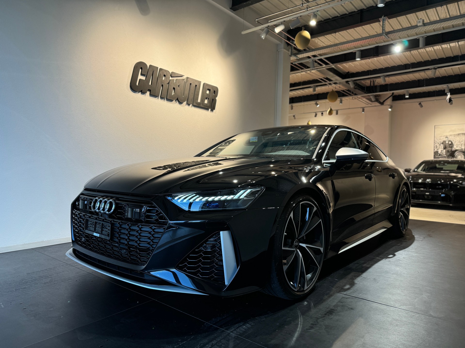 AUDI RS7 Sportback MYTHOSBLACK đ-image-1