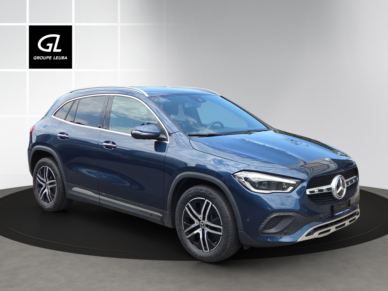 Photo MERCEDES-BENZ GLA-220 GLA 220d 4Matic Style 8G-DCT